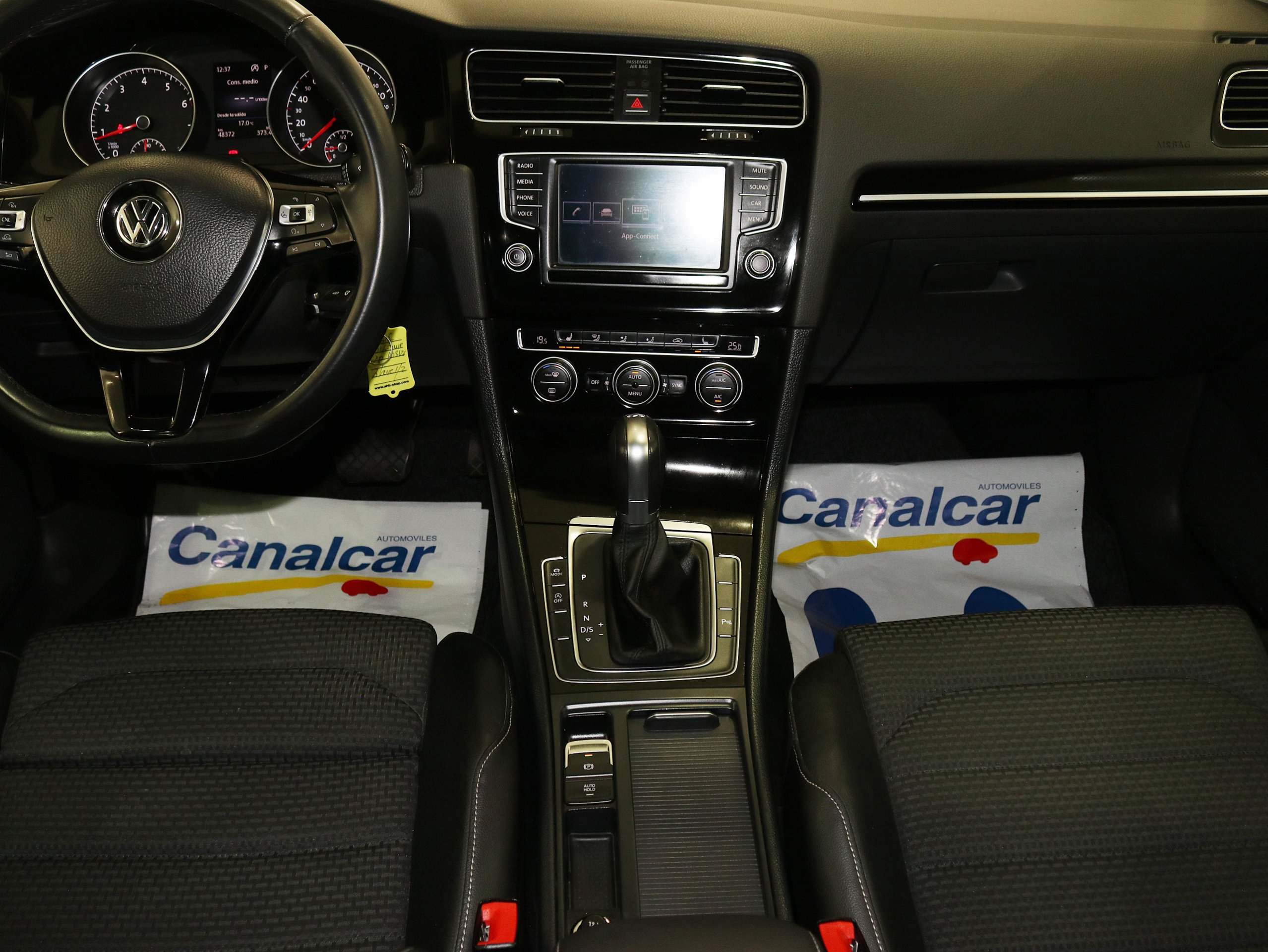 Foto Volkswagen Golf 26