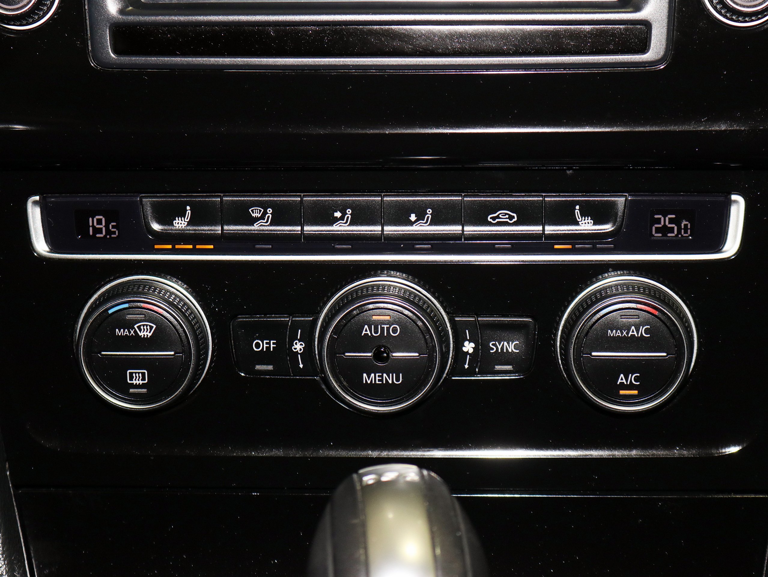 Foto Volkswagen Golf 28