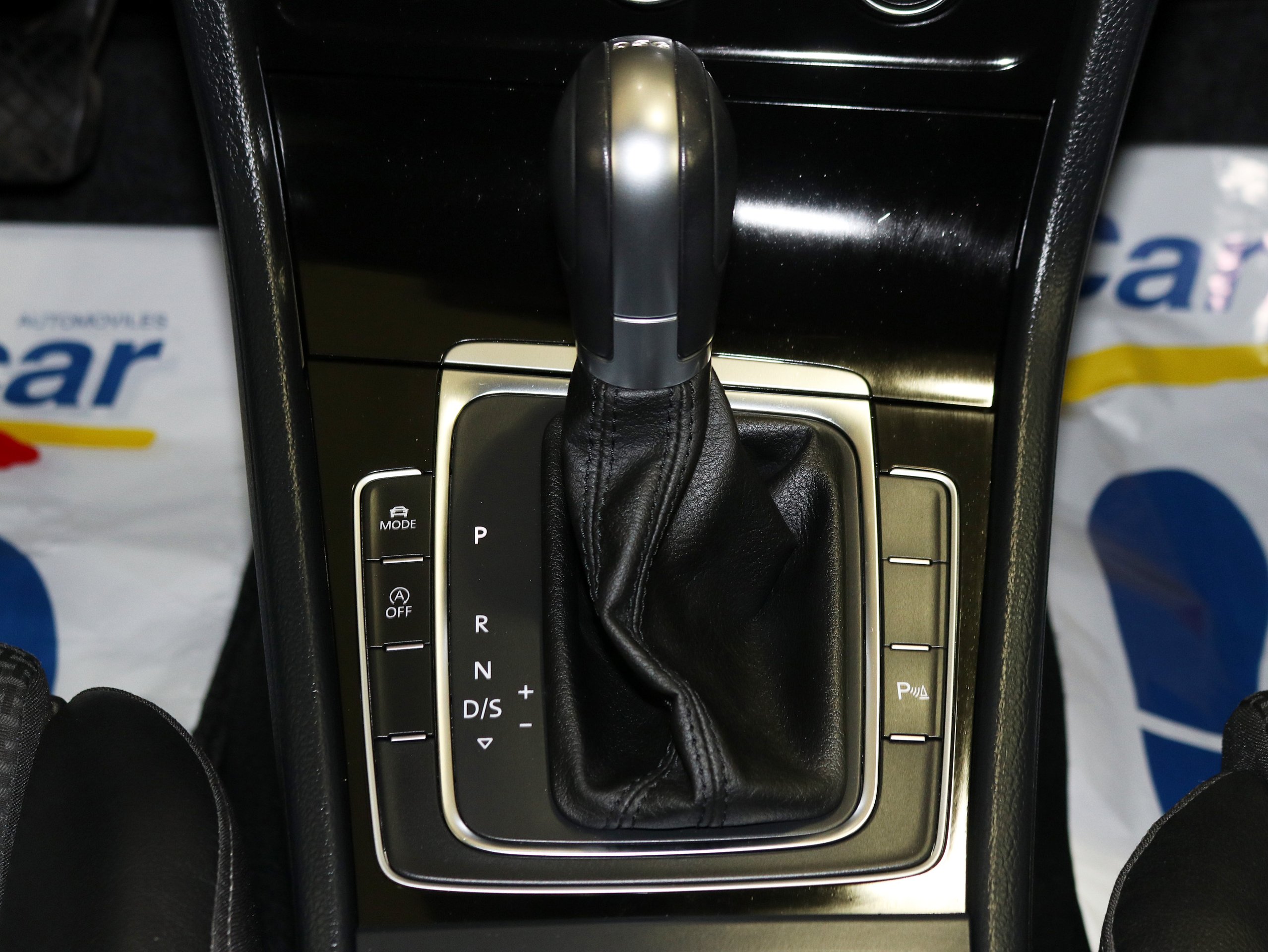 Foto Volkswagen Golf 30