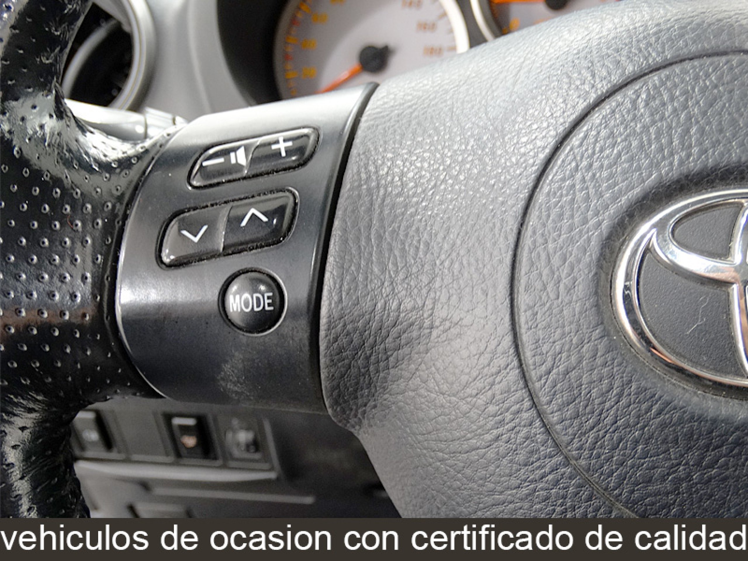 Foto Toyota RAV-4 29