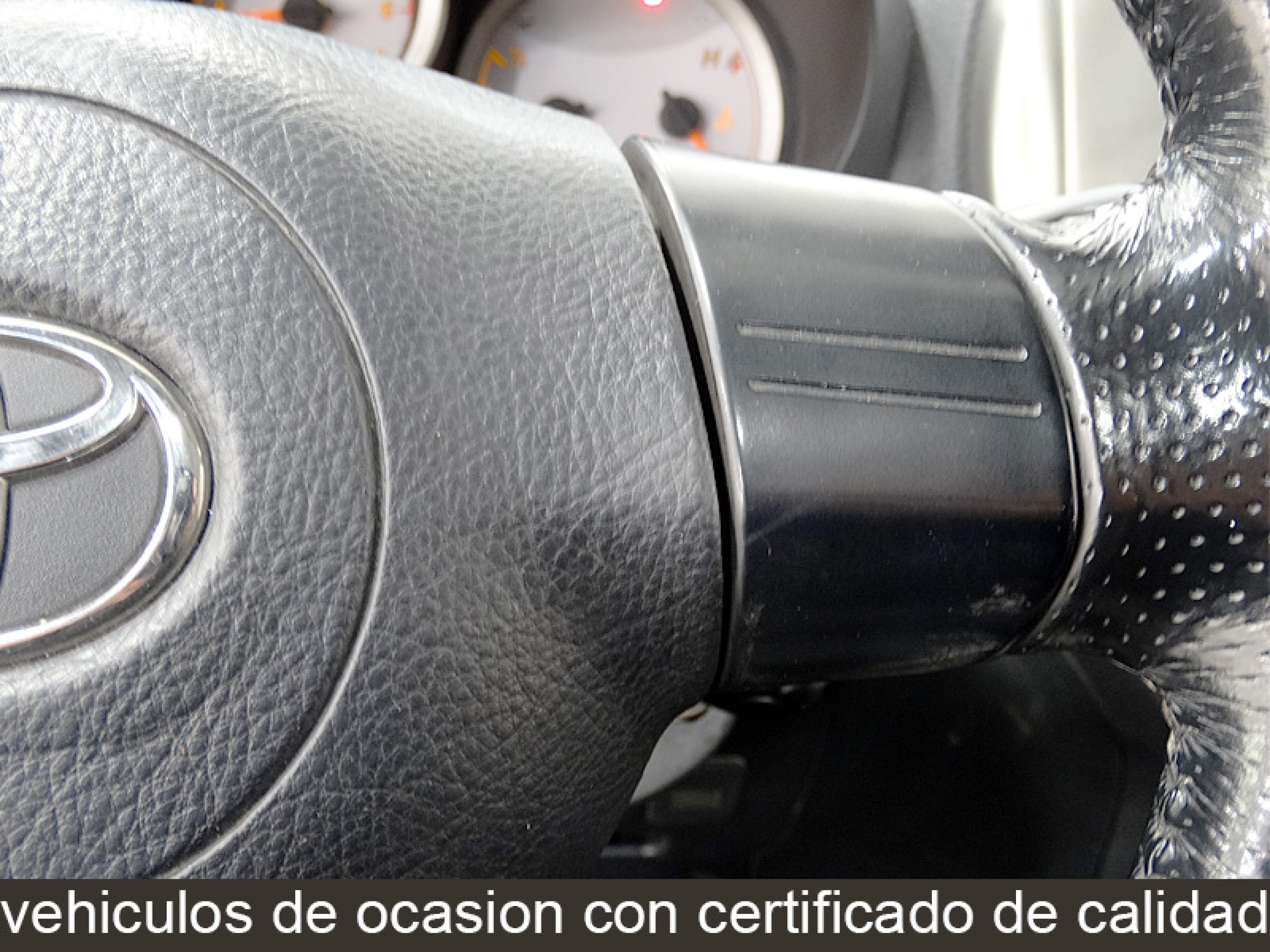 Foto Toyota RAV-4 30