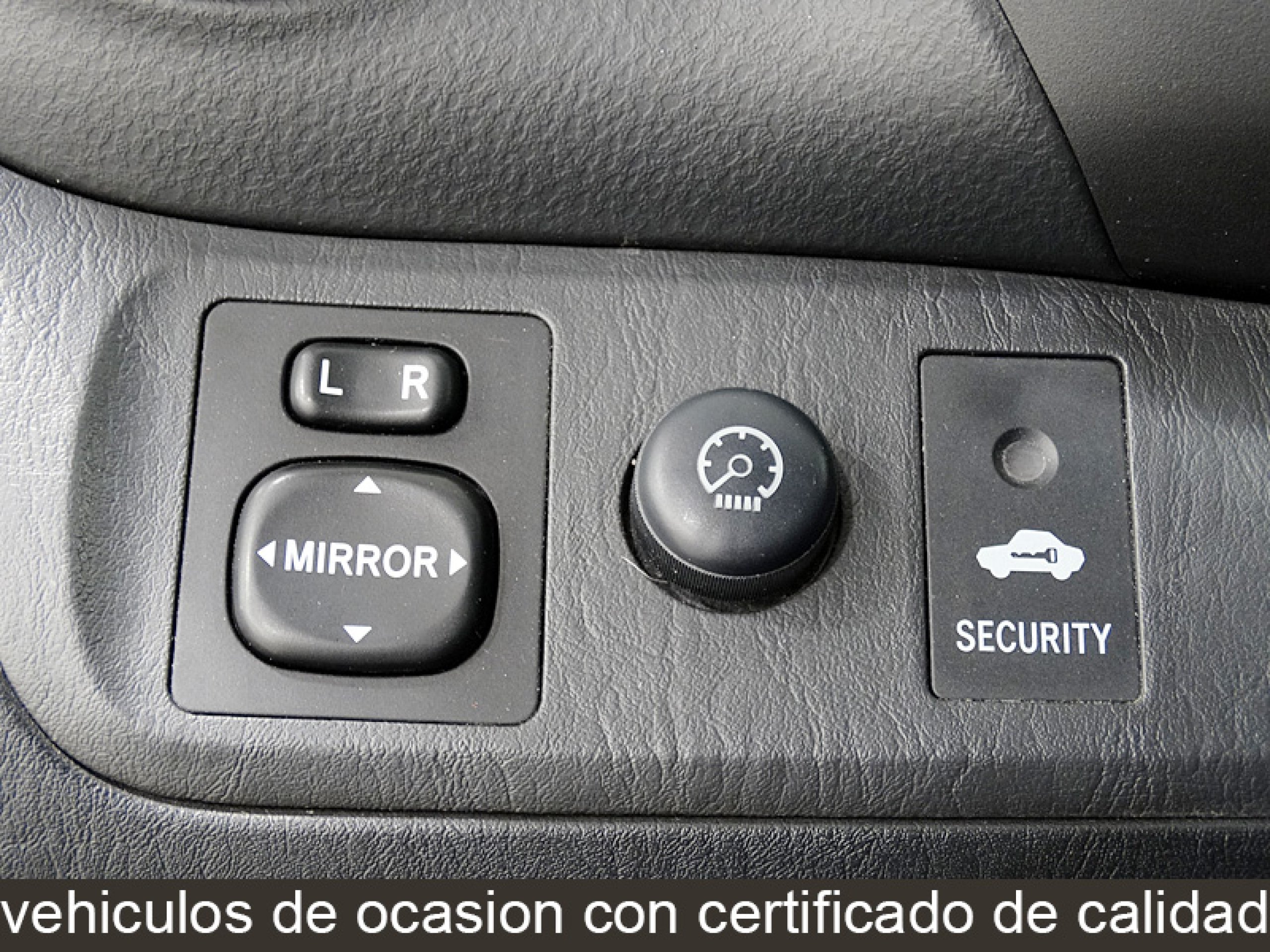 Foto Toyota RAV-4 36