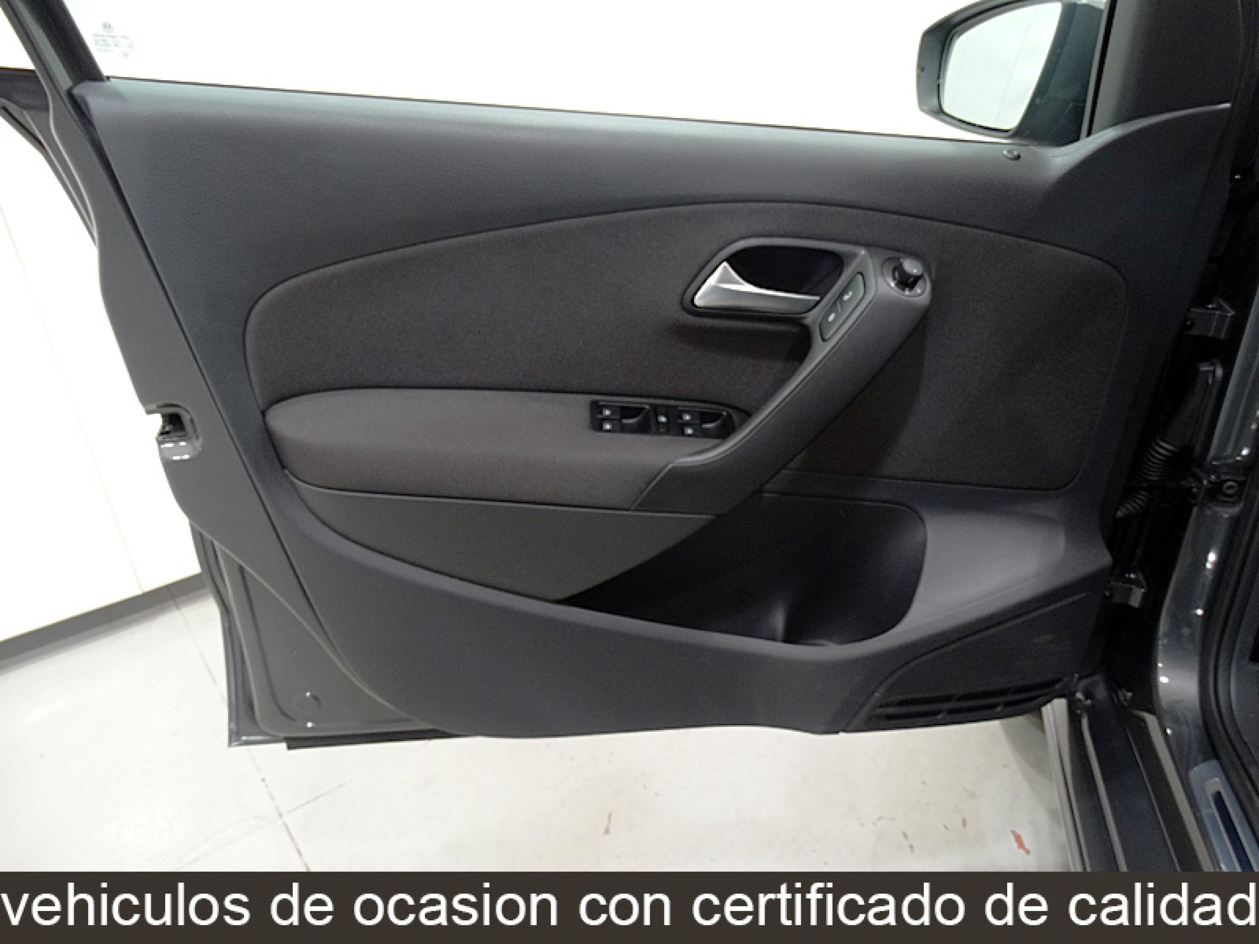 Foto Volkswagen Polo 22