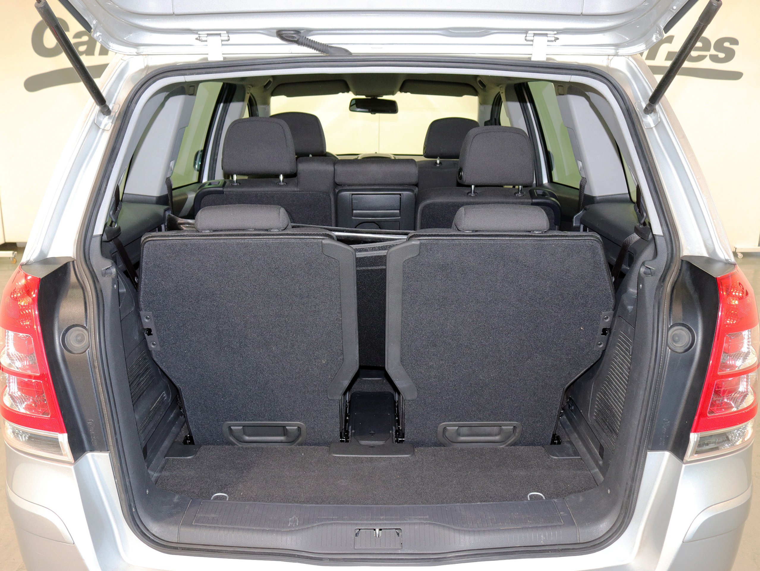 Foto Opel Zafira 10