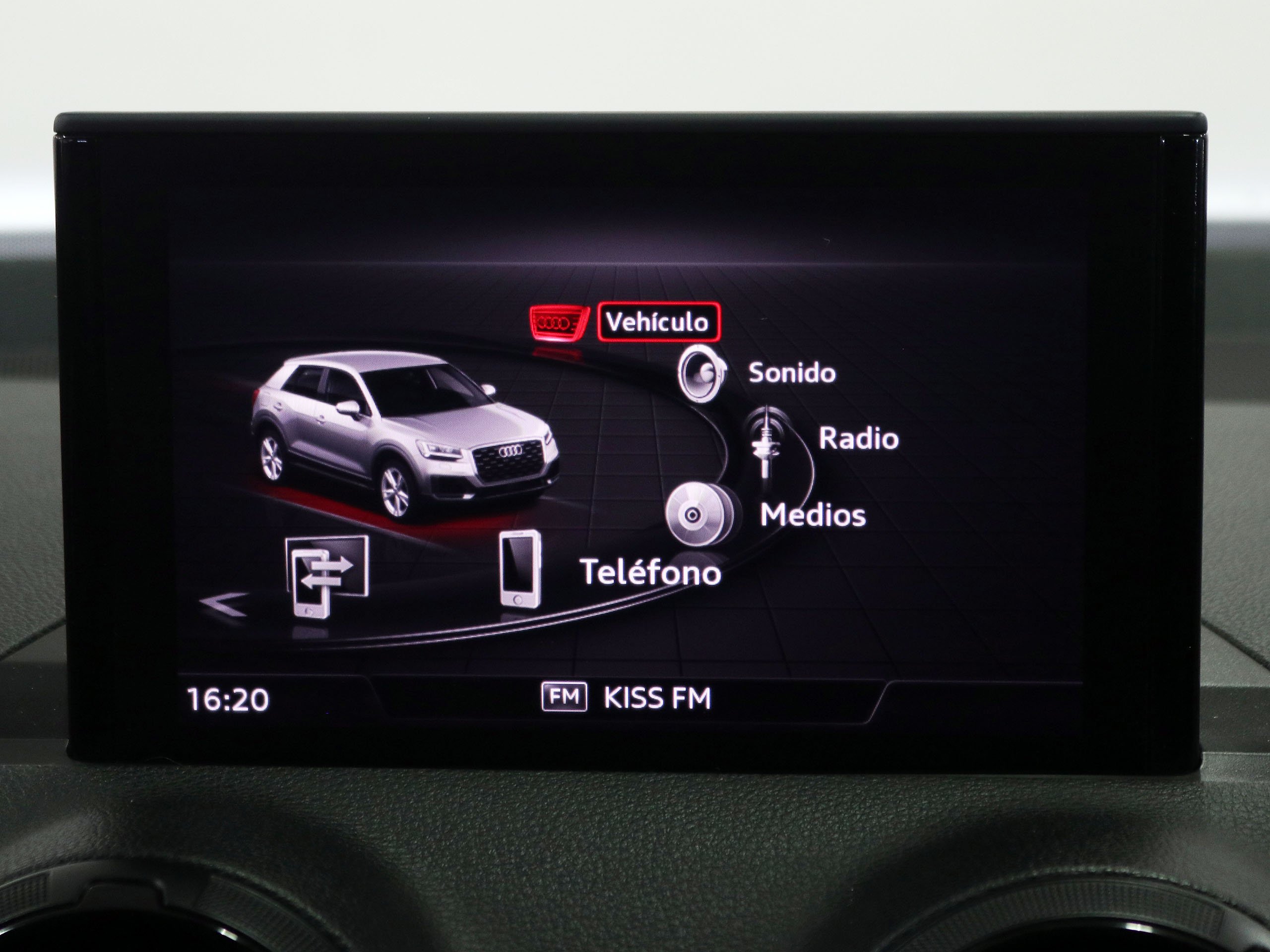 Foto Audi Q2 16