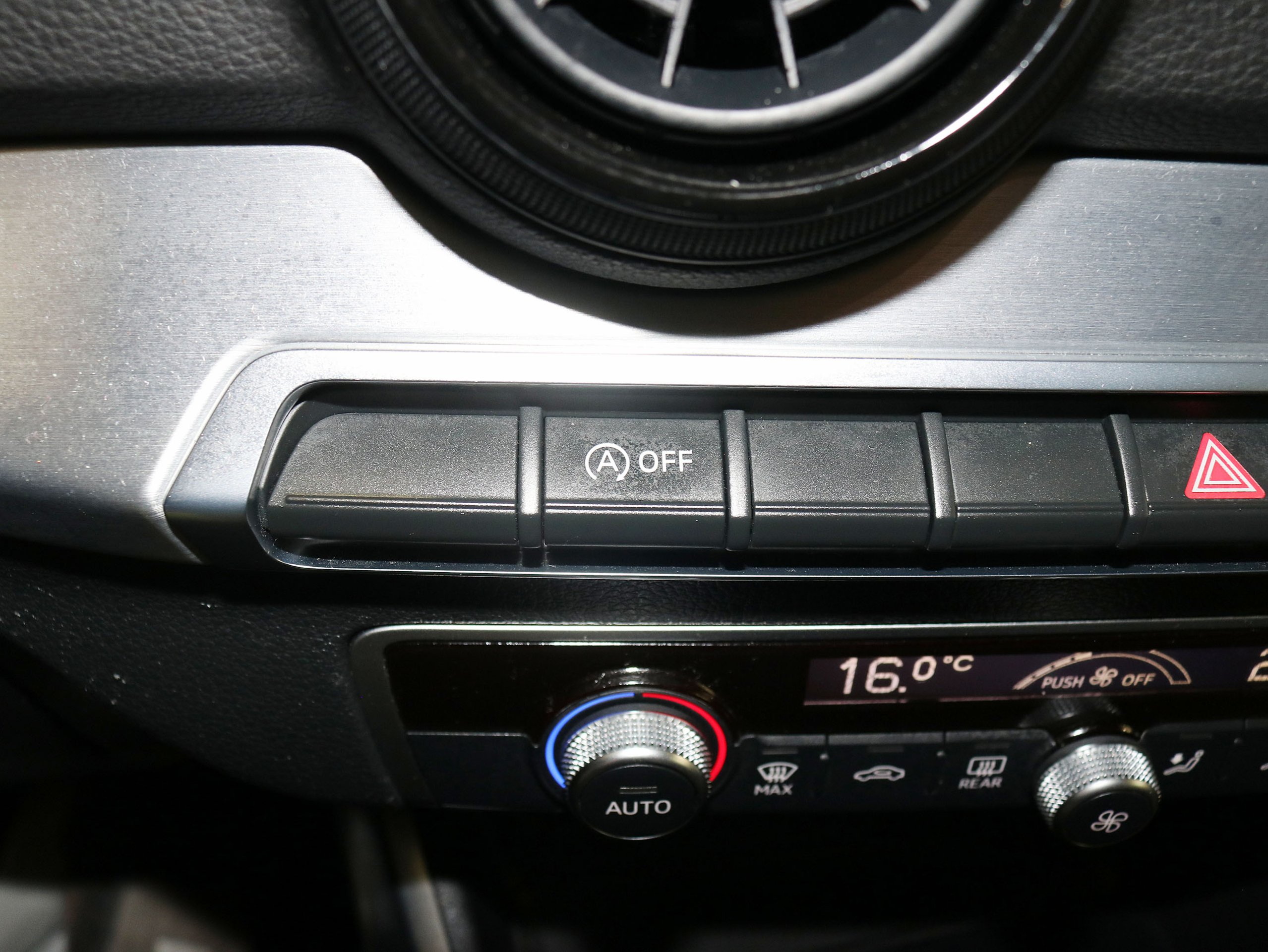 Foto Audi Q2 30