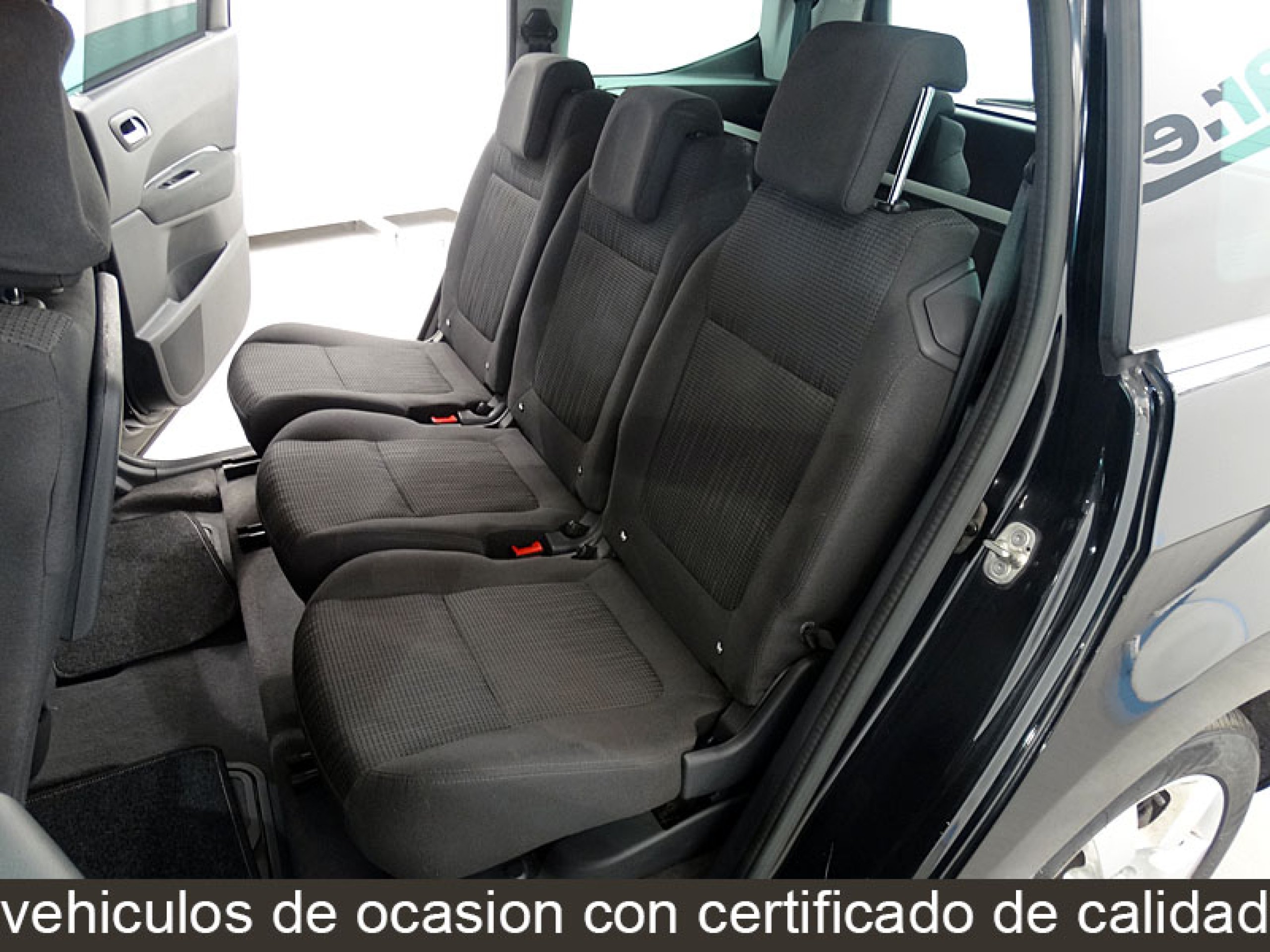 Foto Peugeot 5008 19