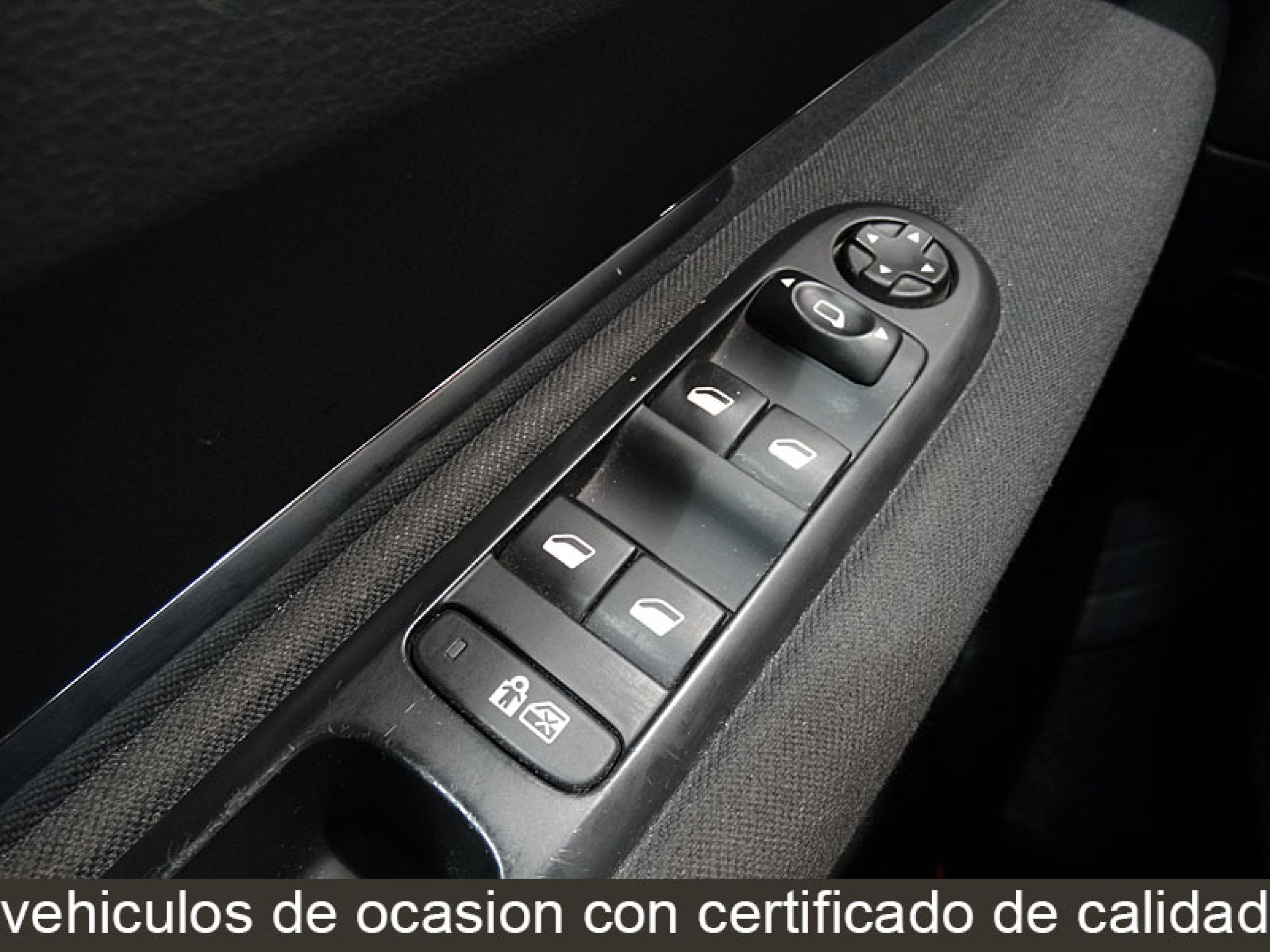 Foto Peugeot 5008 21