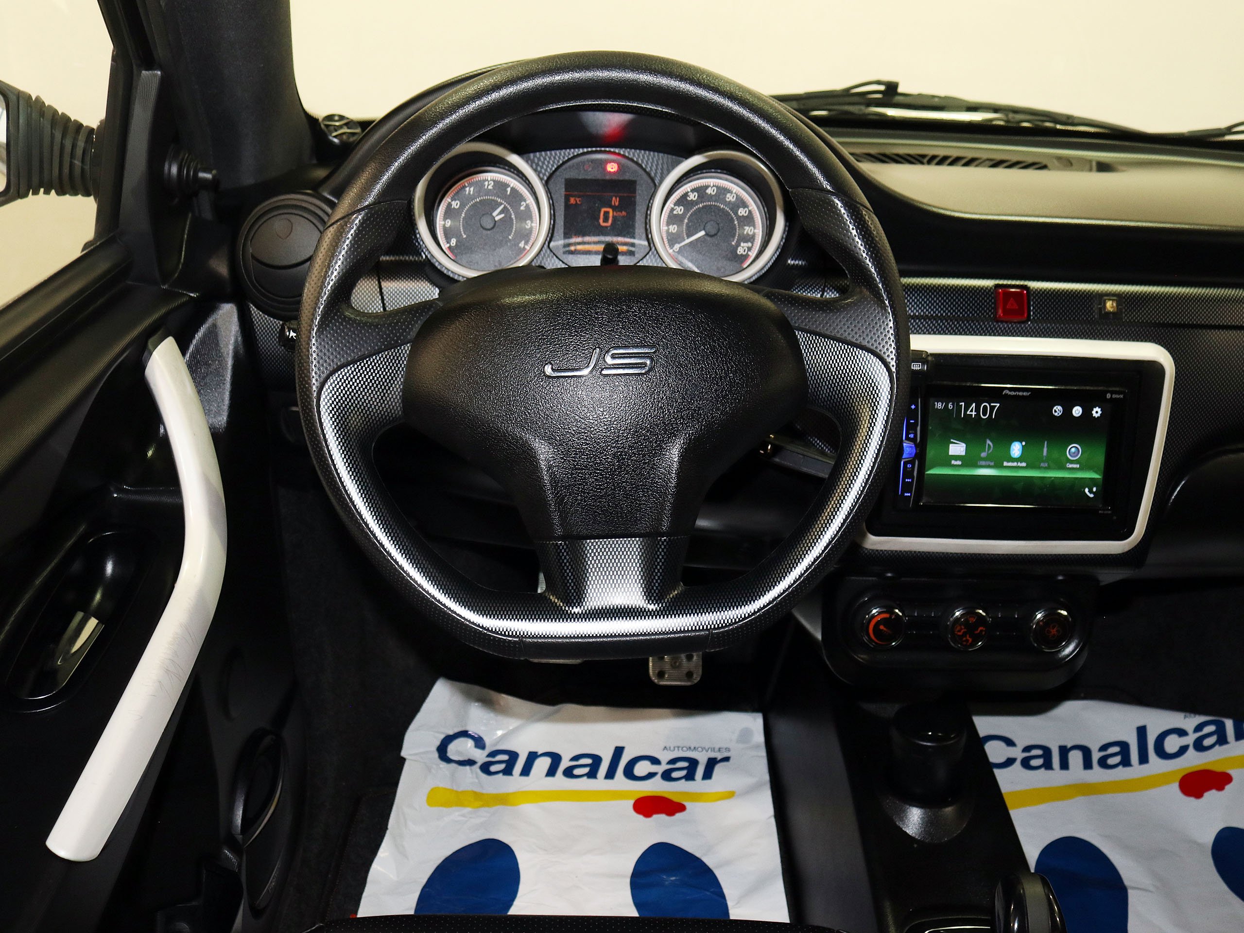 Foto Ligier JS50 16