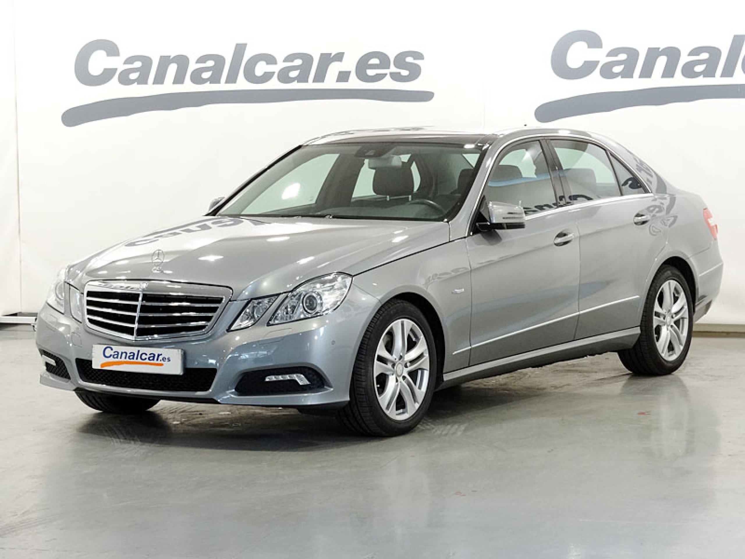 Foto Mercedes-Benz E 250 1