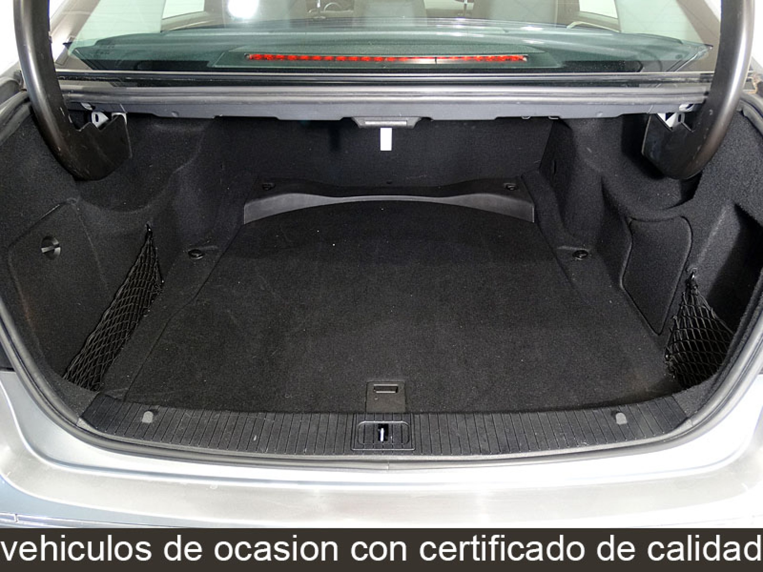 Foto Mercedes-Benz E 250 8