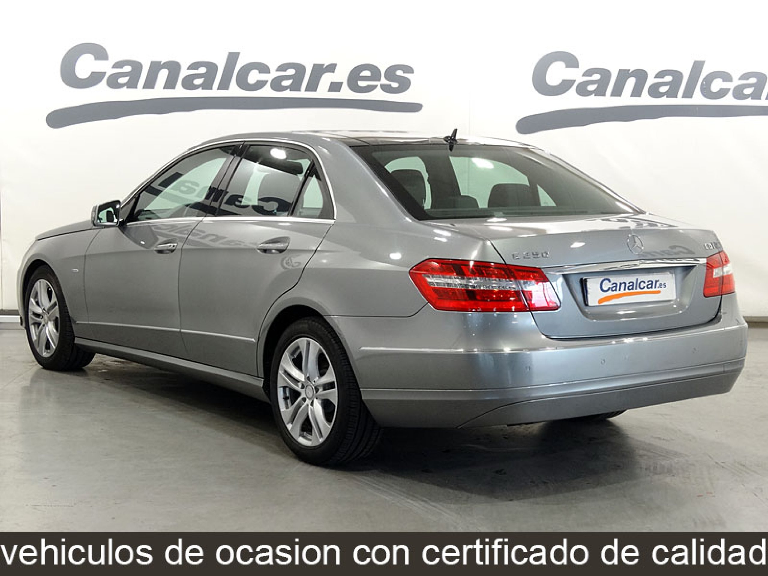 Foto Mercedes-Benz E 250 10