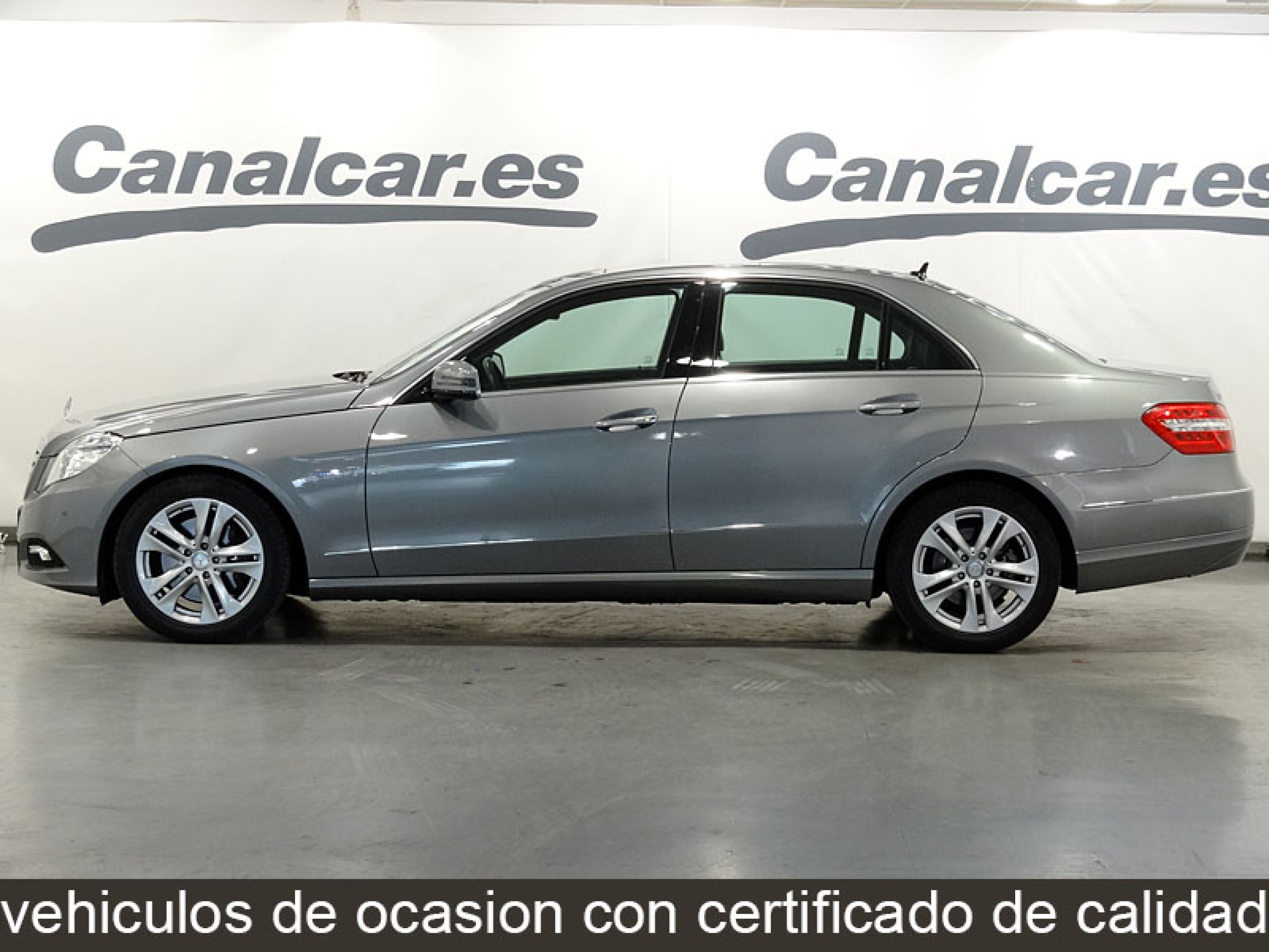 Foto Mercedes-Benz E 250 11