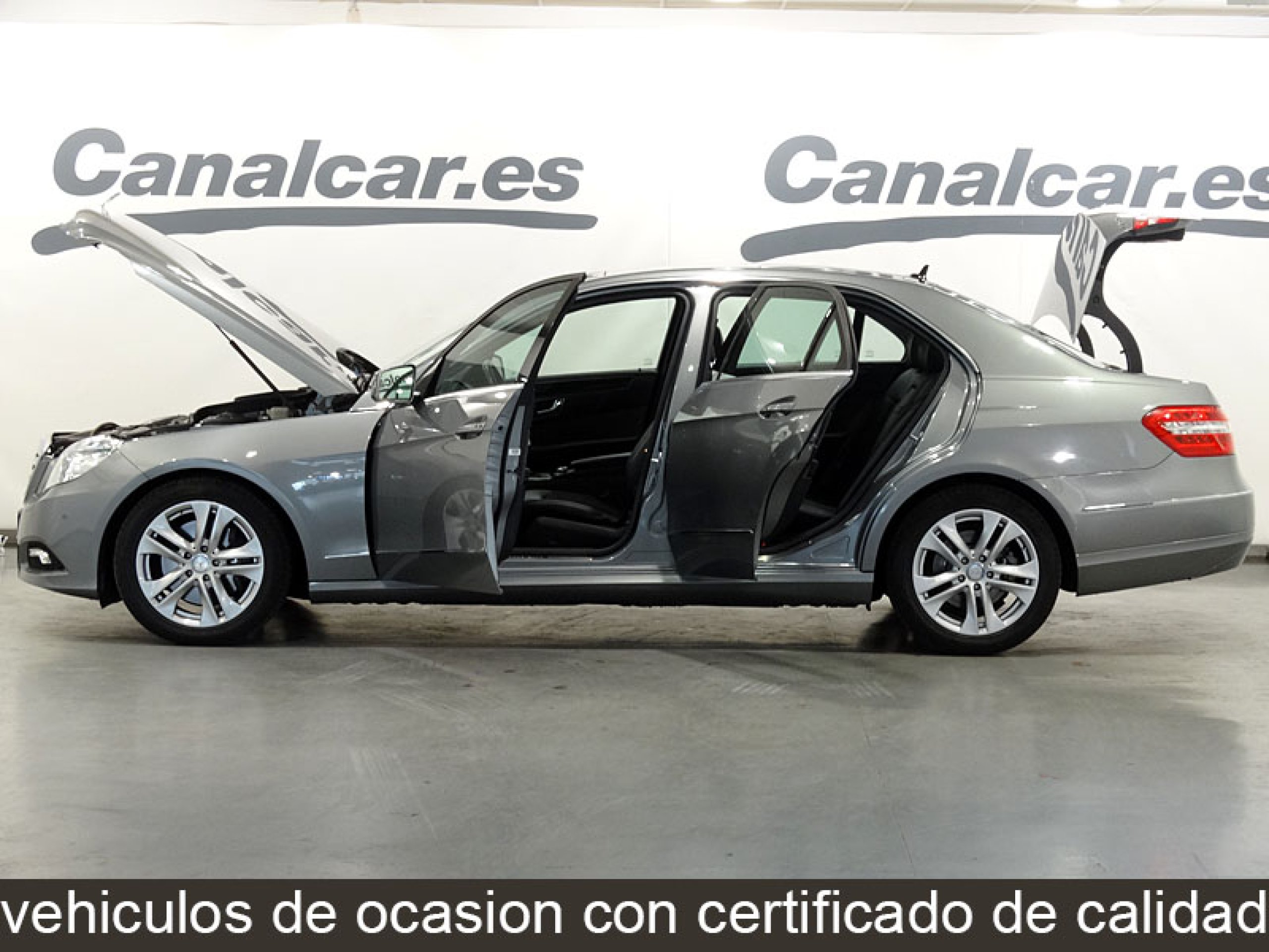 Foto Mercedes-Benz E 250 12