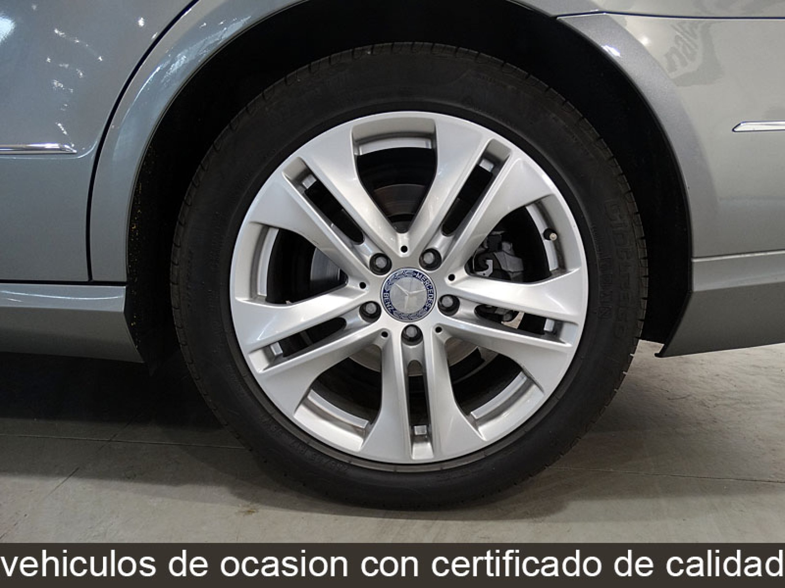 Foto Mercedes-Benz E 250 15