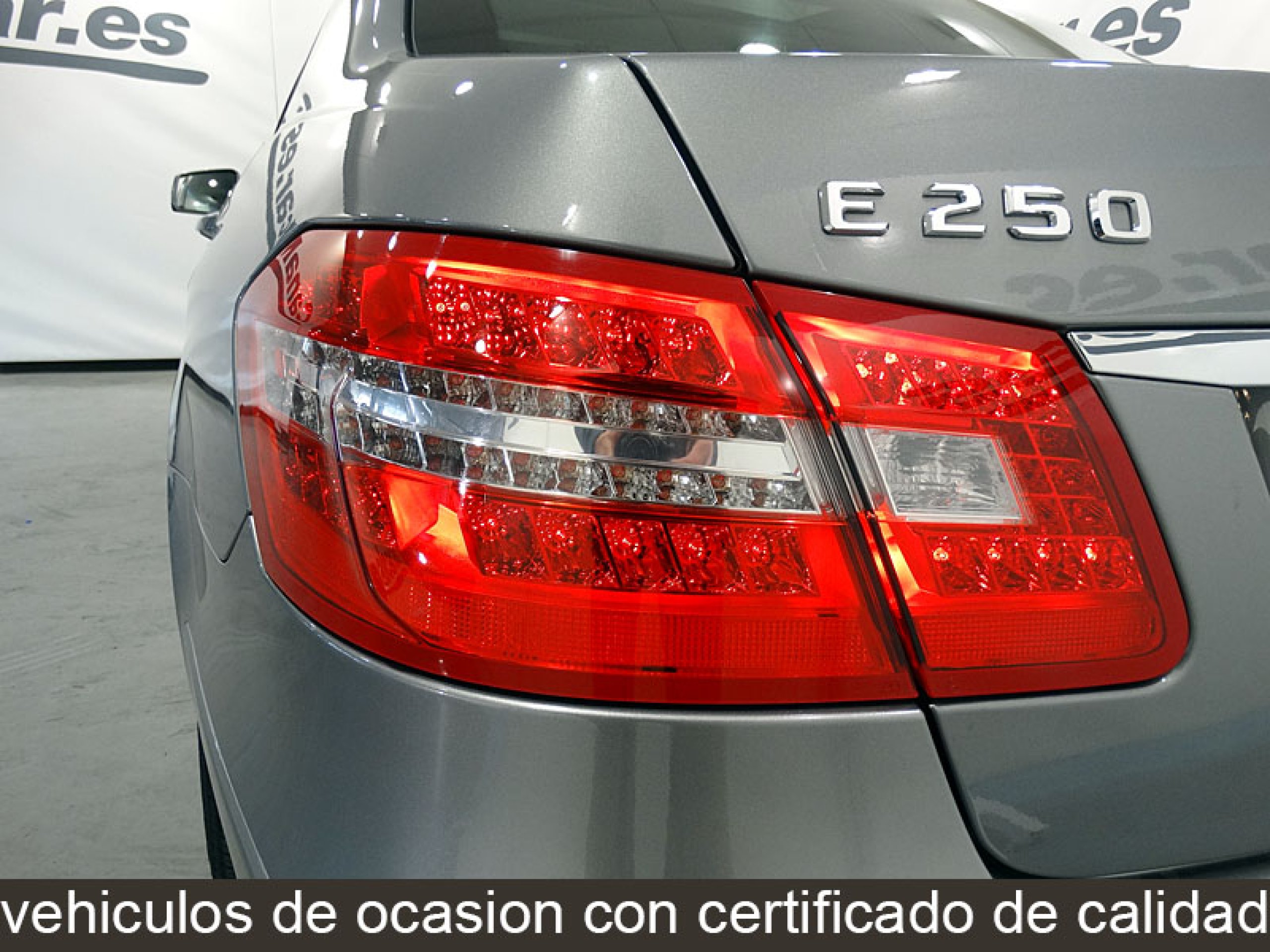 Foto Mercedes-Benz E 250 16