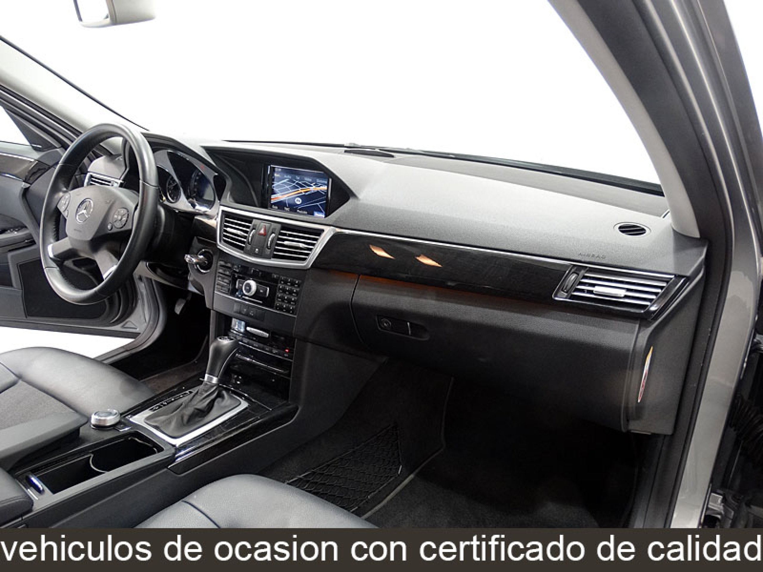 Foto Mercedes-Benz E 250 27
