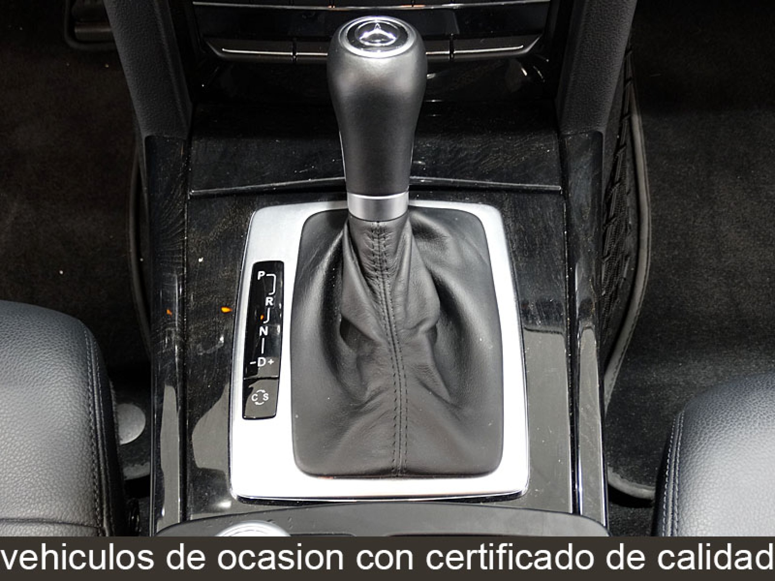 Foto Mercedes-Benz E 250 33