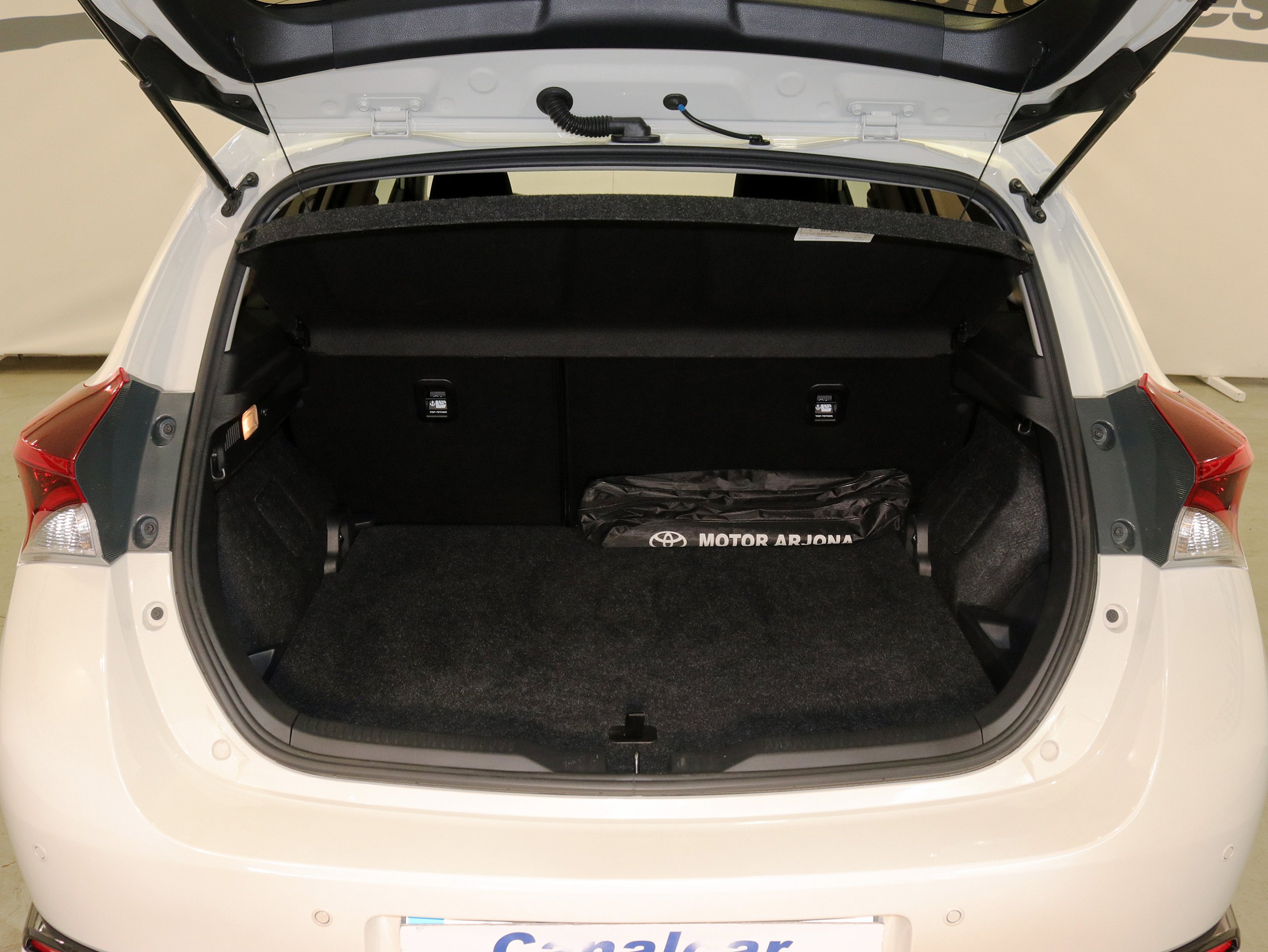 Foto Toyota Auris 8