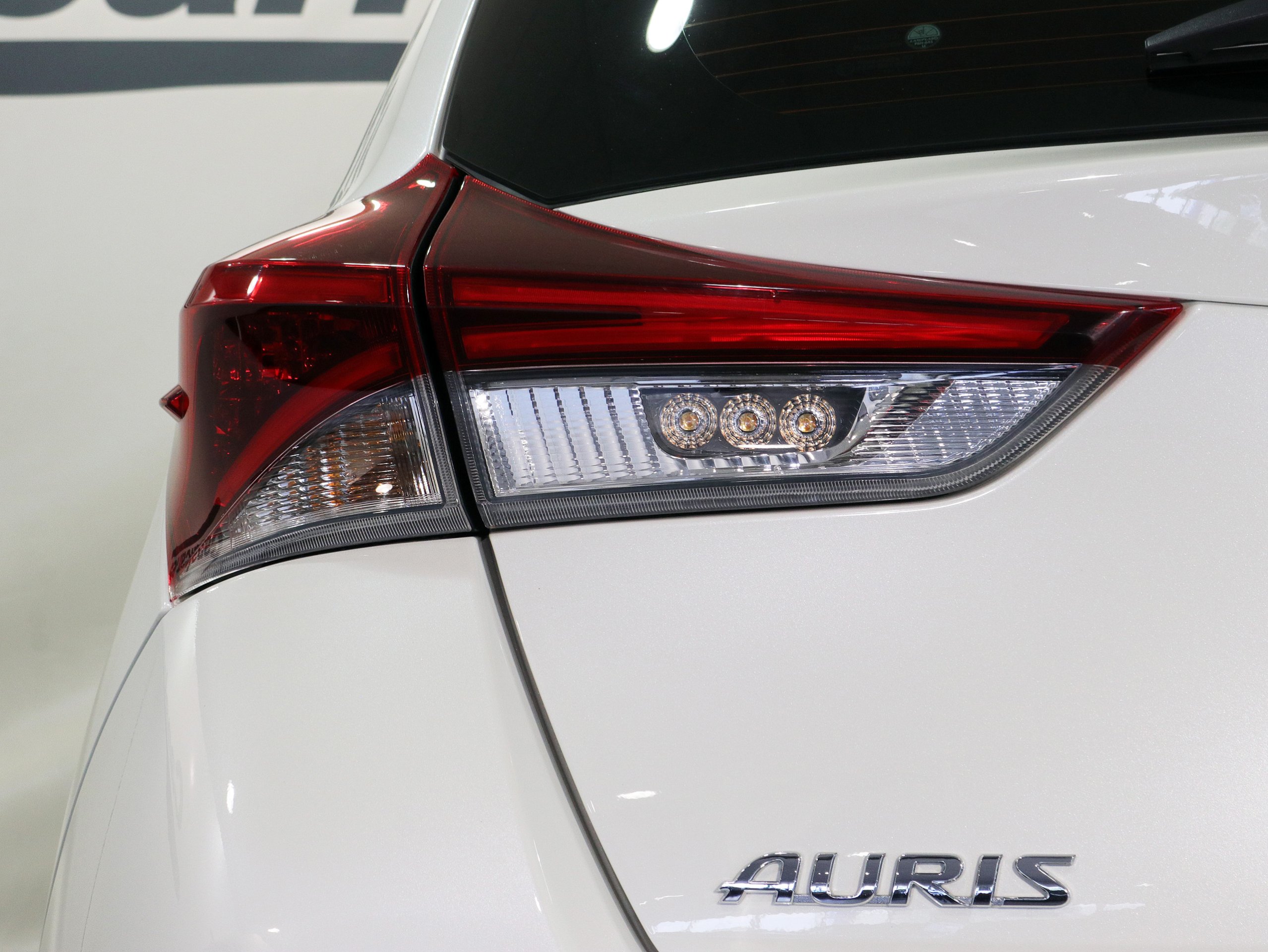 Foto Toyota Auris 9