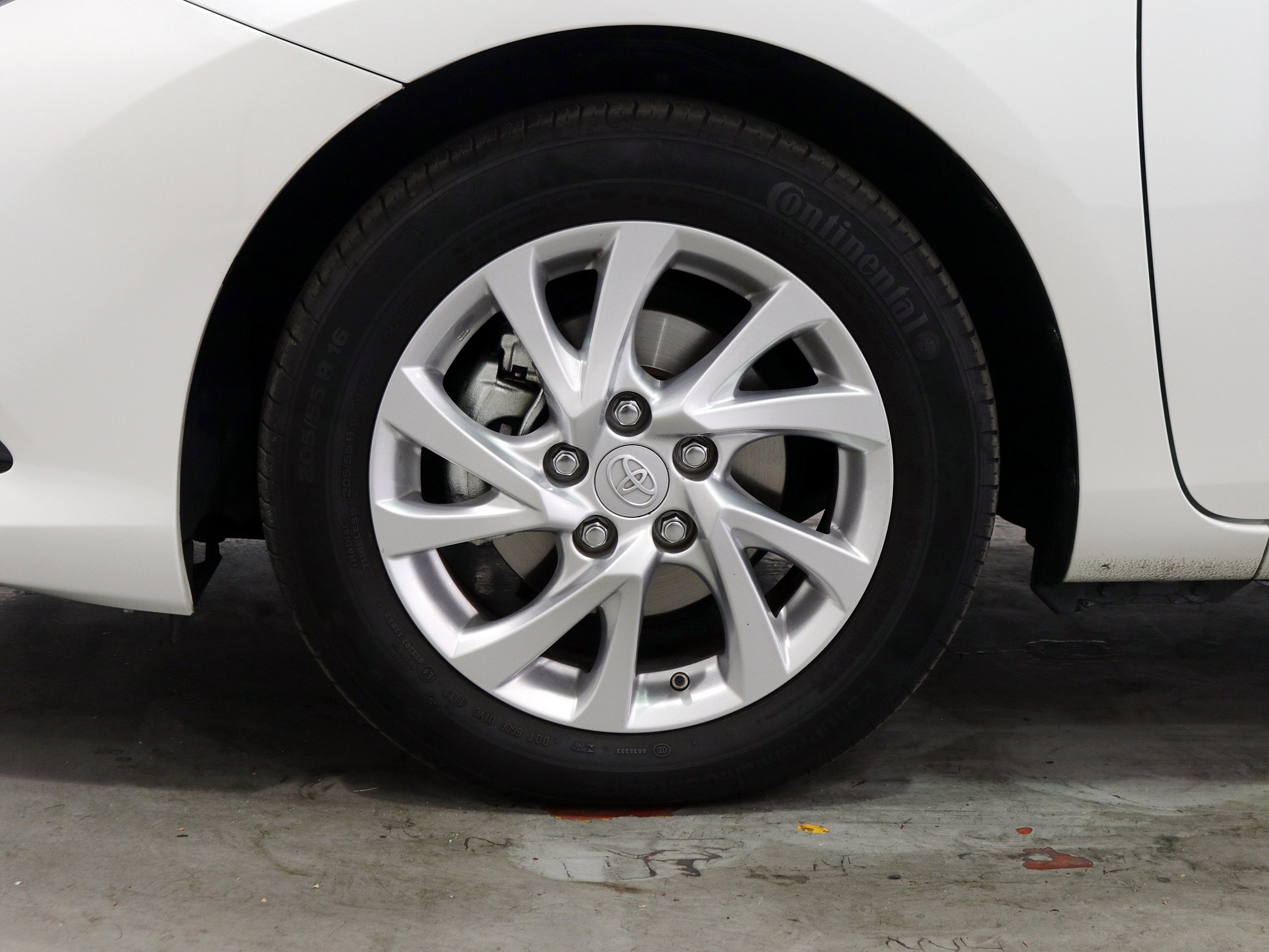 Foto Toyota Auris 25