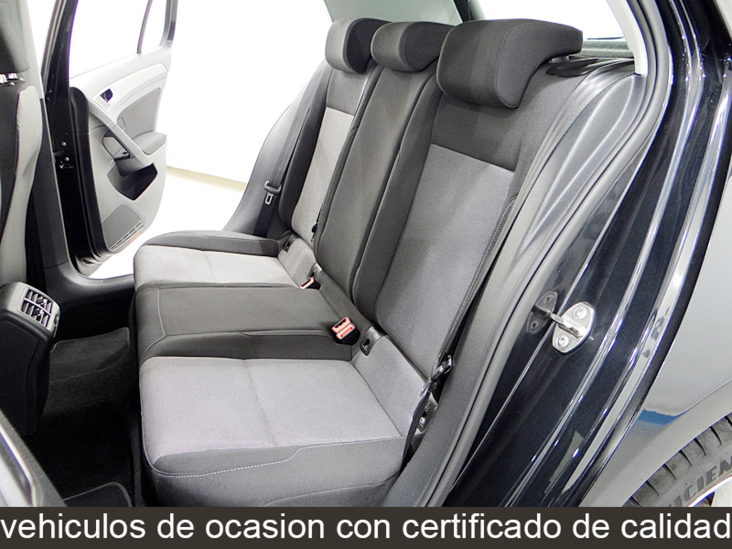 Foto Volkswagen Golf 22