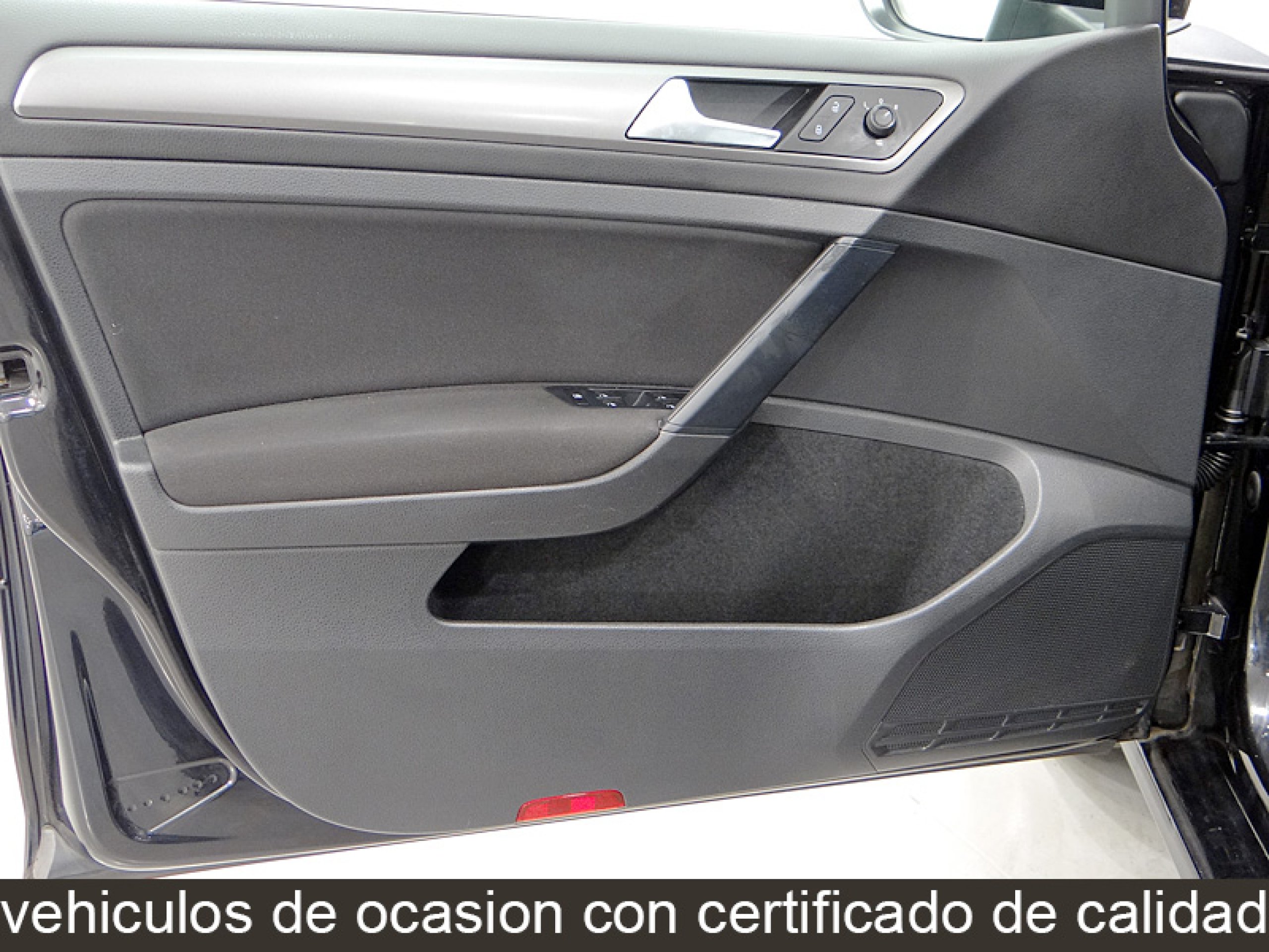Foto Volkswagen Golf 25