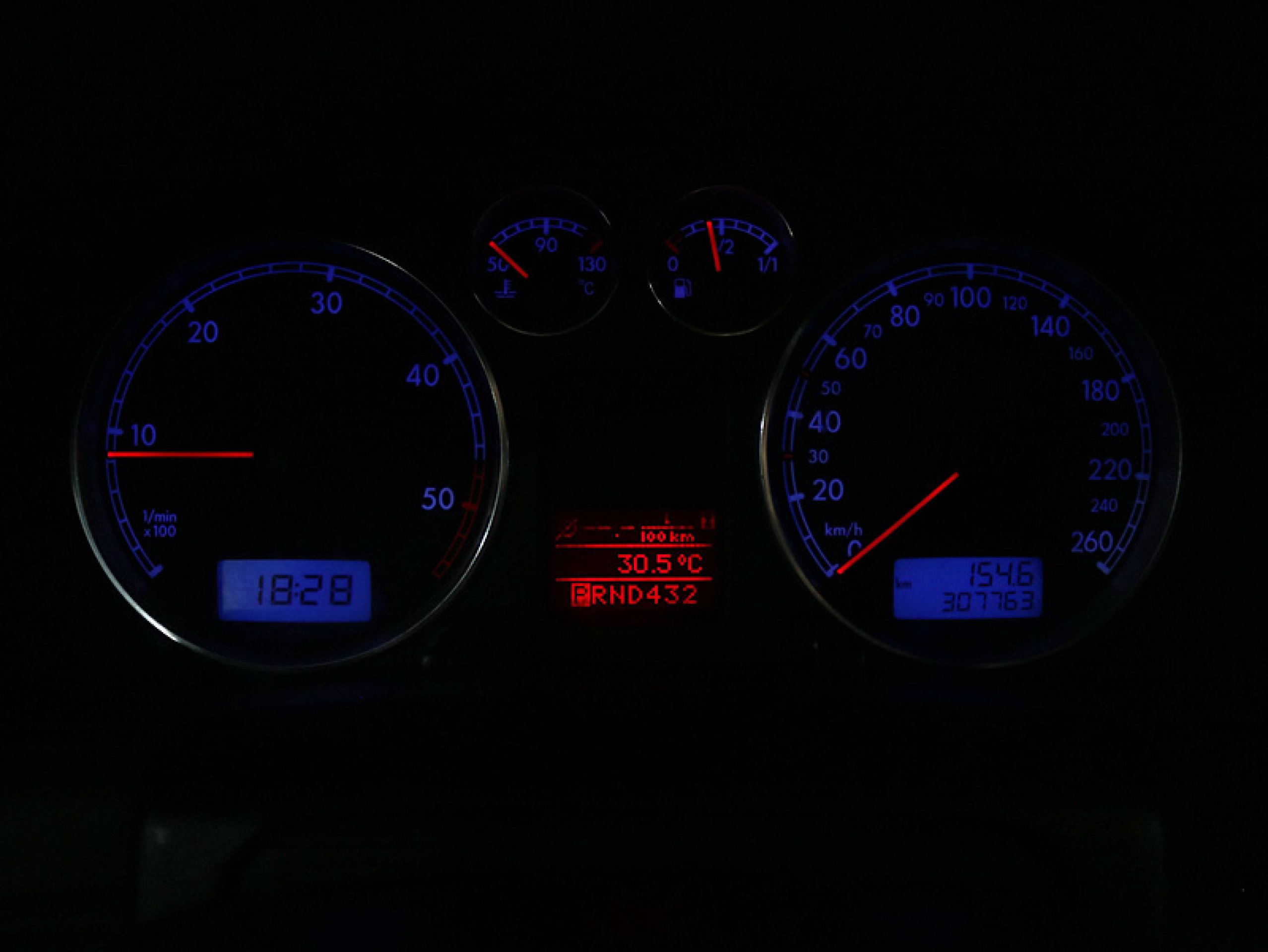 Foto Volkswagen Passat 13