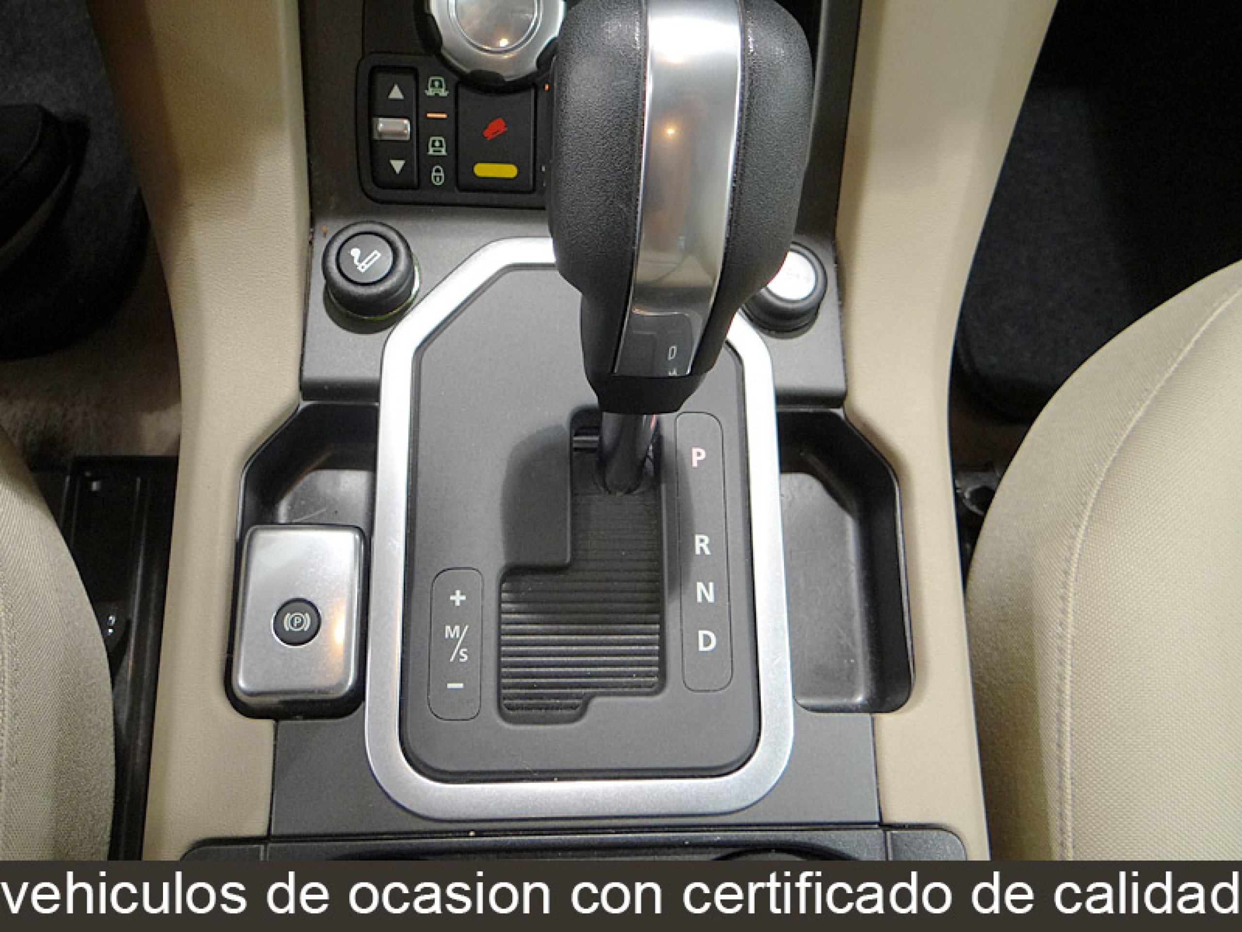 Foto Land Rover Discovery 38
