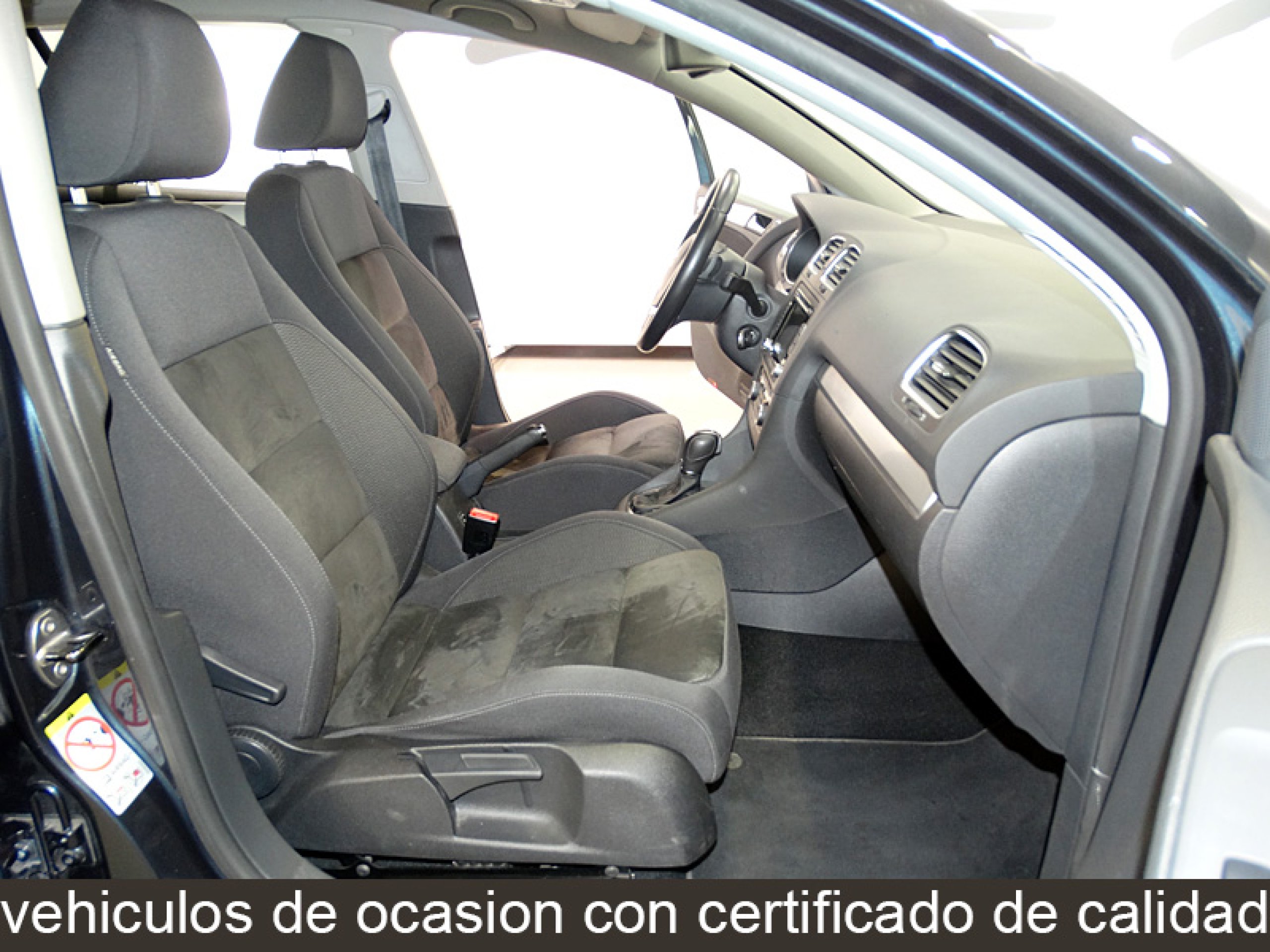 Foto Volkswagen Golf 18