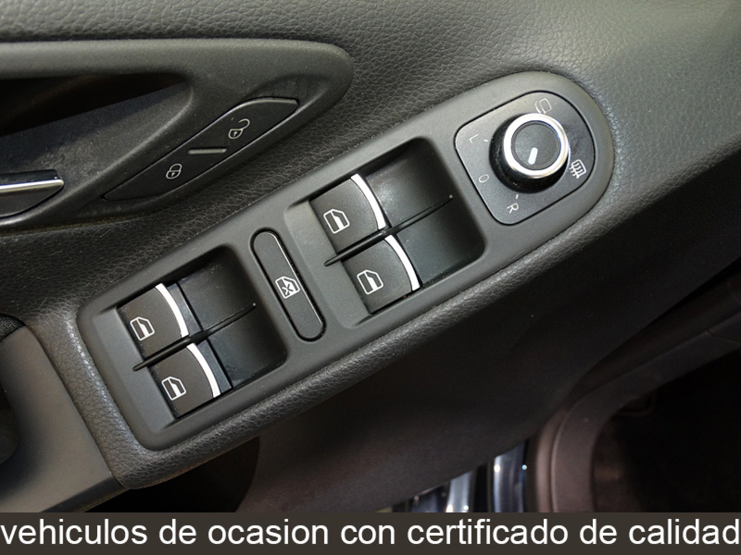 Foto Volkswagen Golf 26