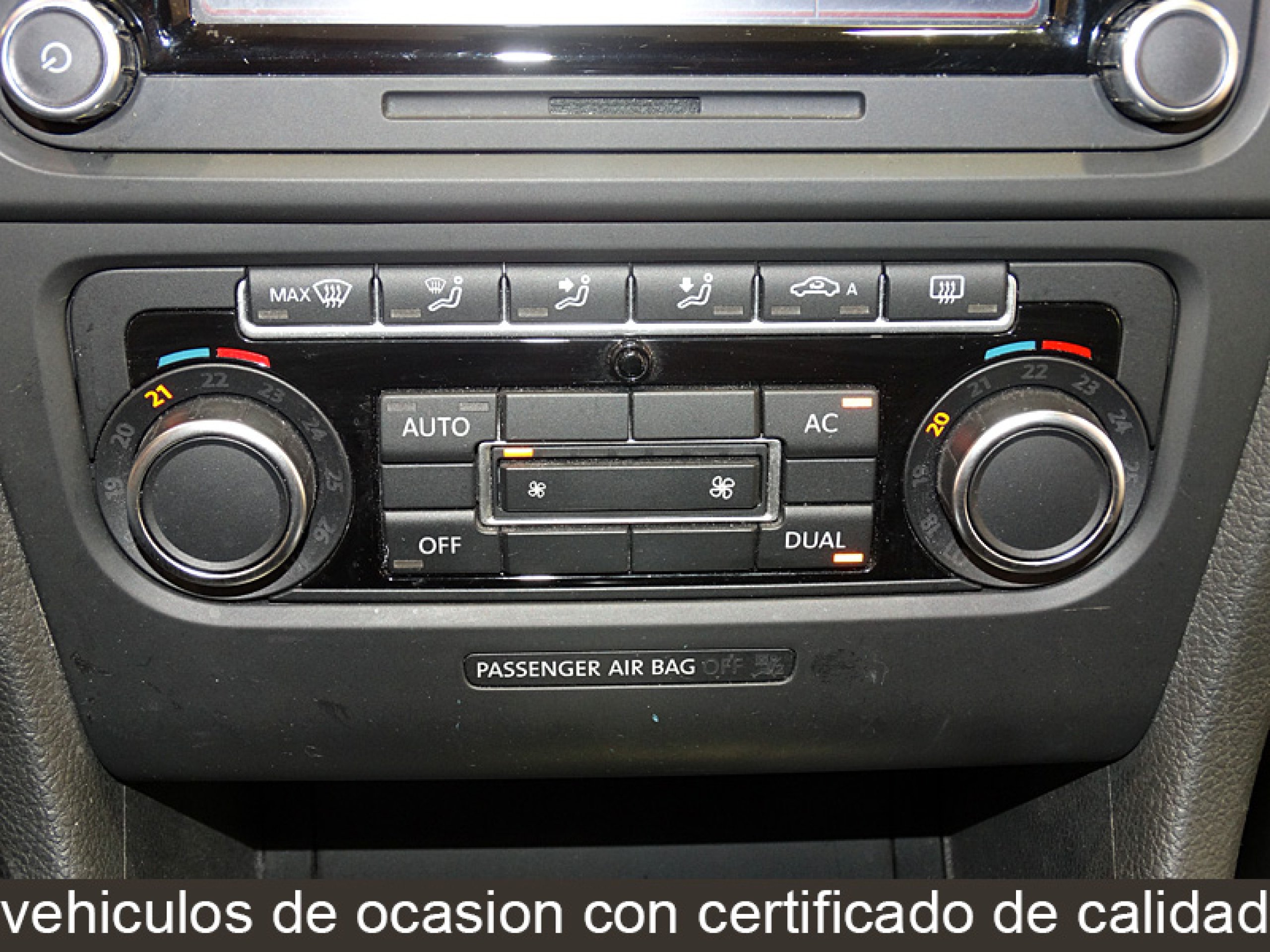 Foto Volkswagen Golf 32