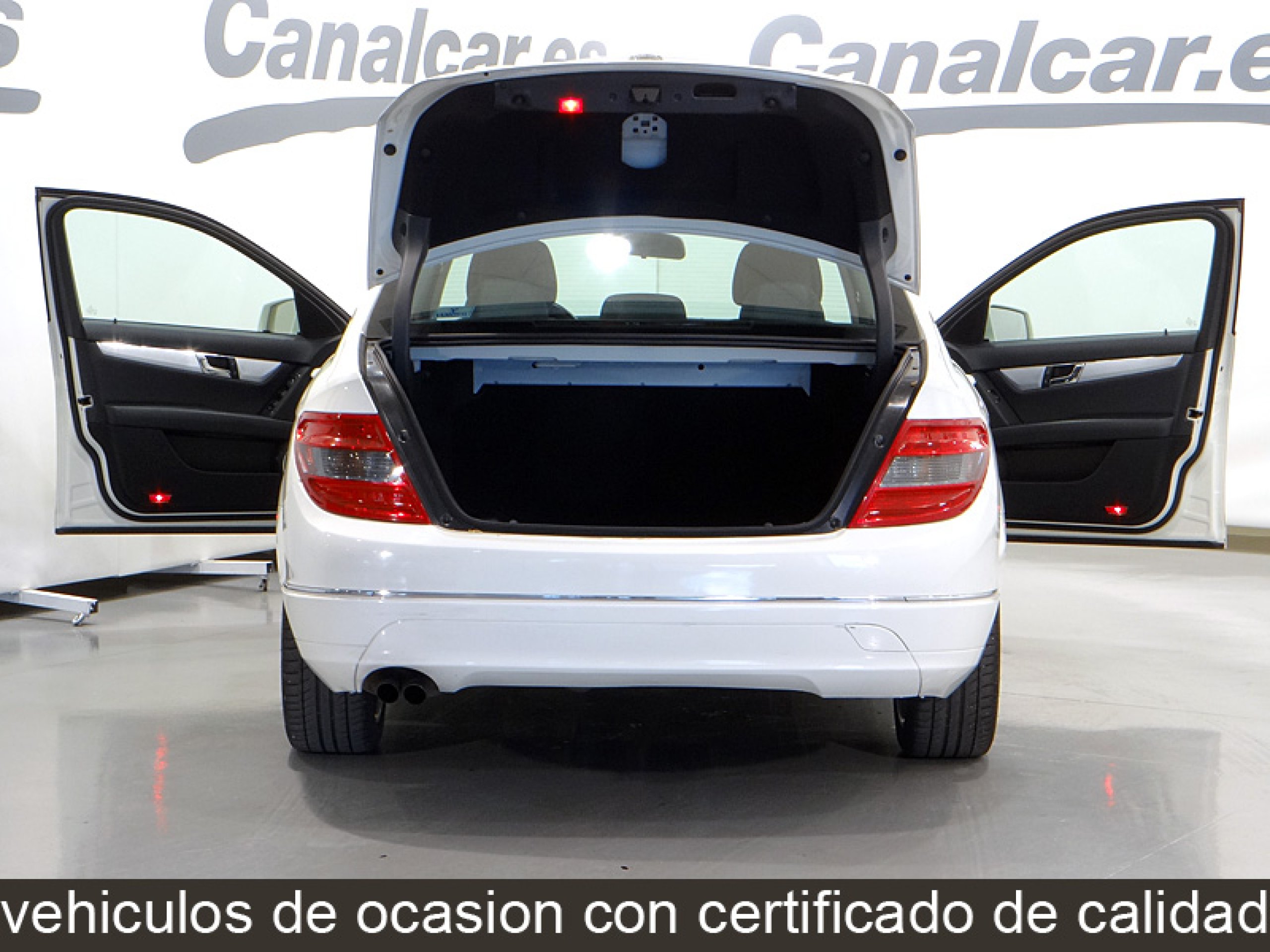 Foto Mercedes-Benz C 200 10
