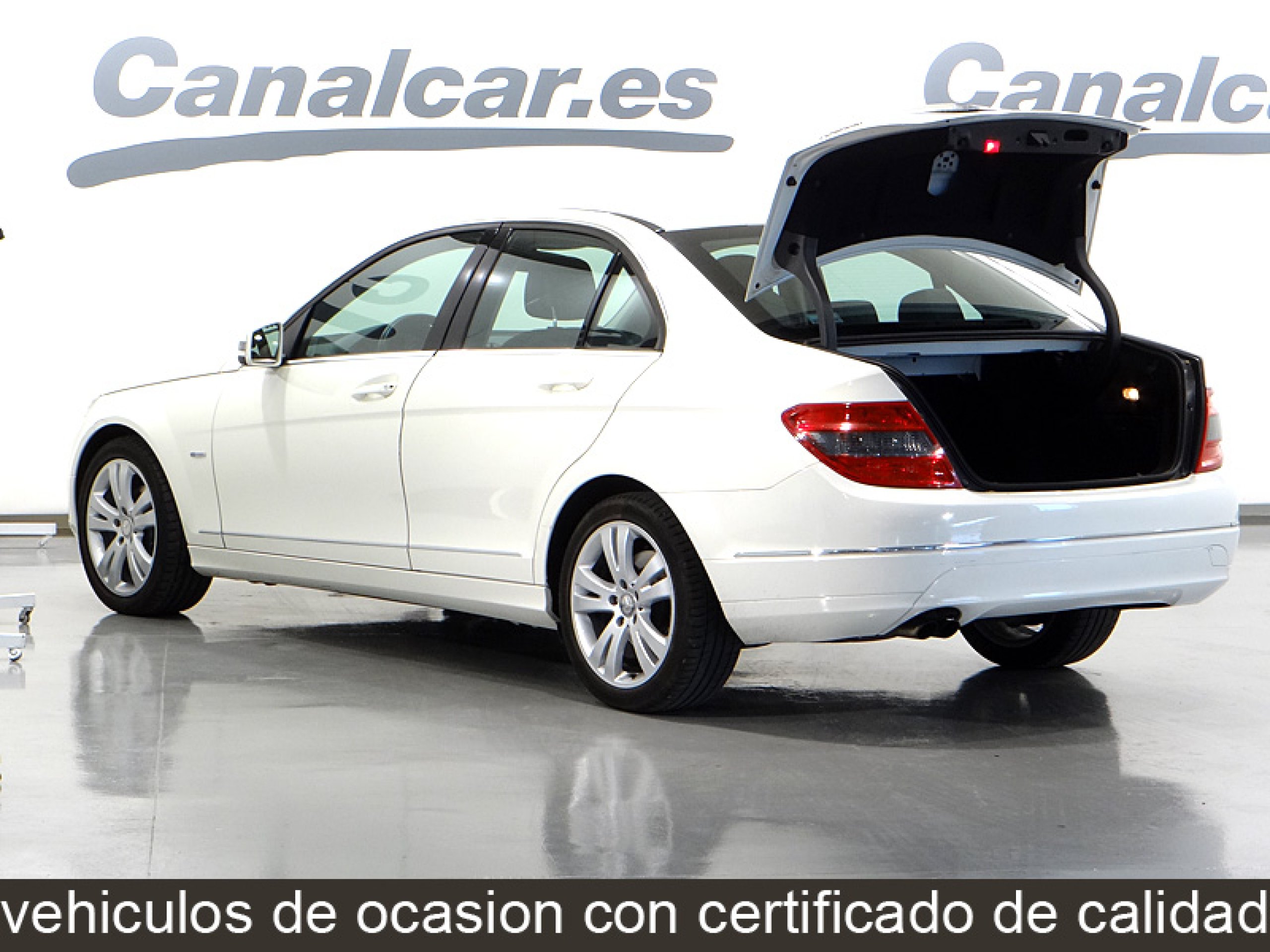 Foto Mercedes-Benz C 200 11