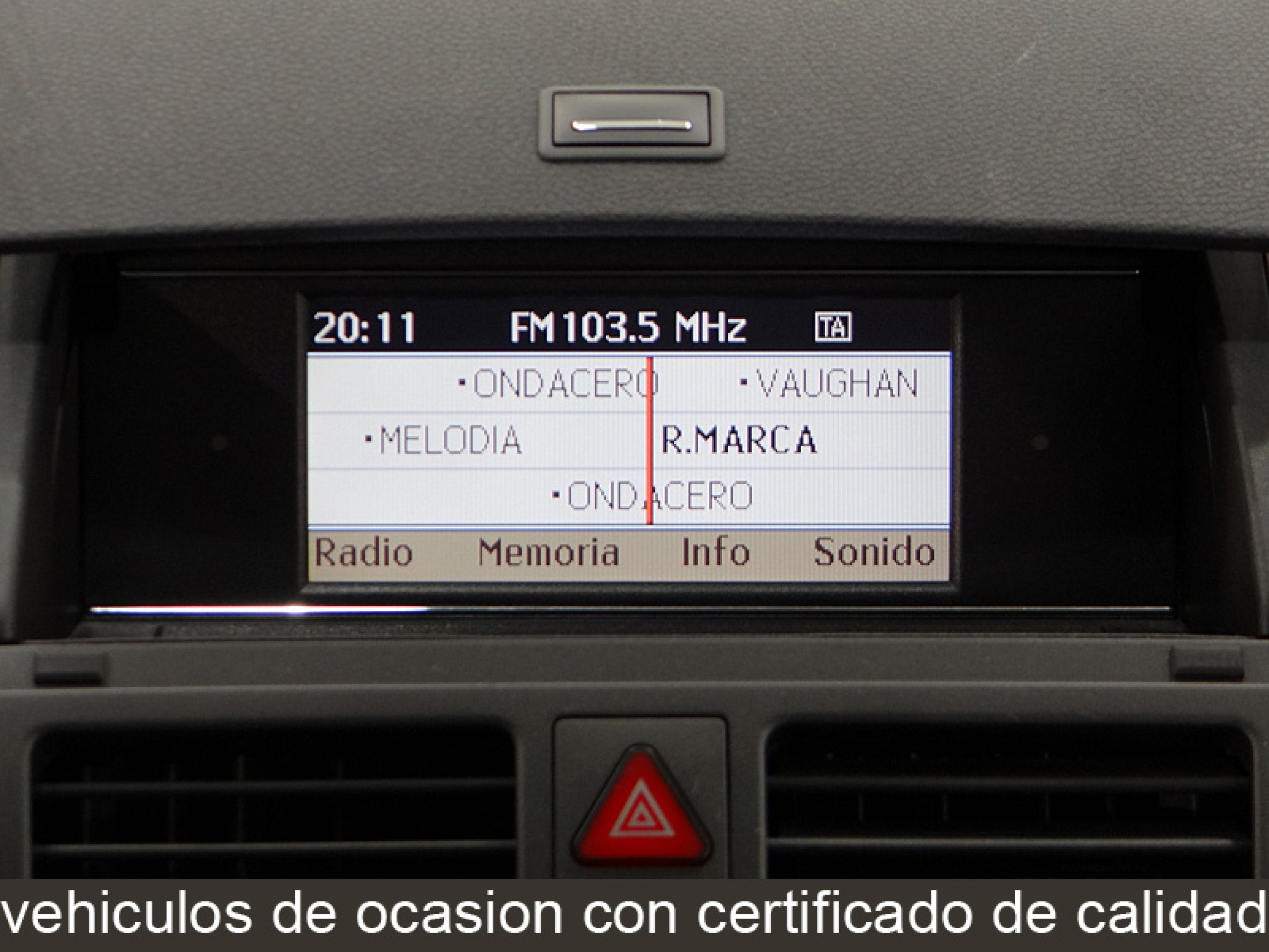 Foto Mercedes-Benz C 200 34