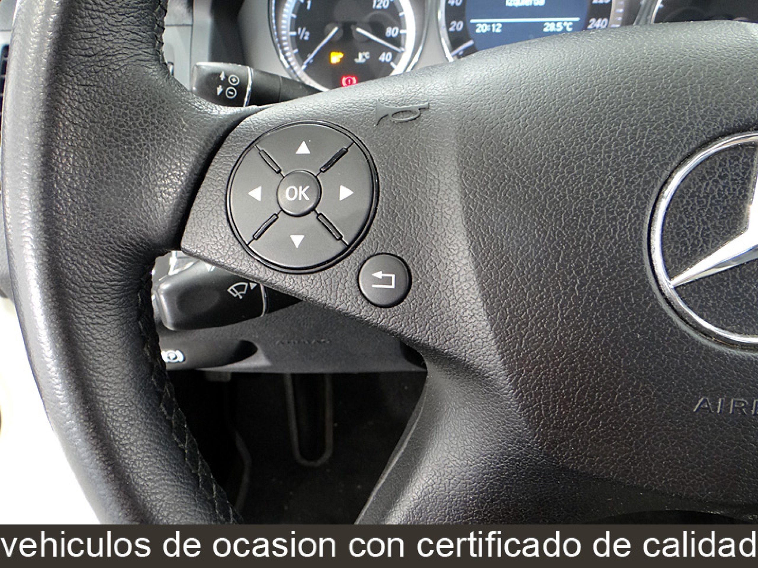 Foto Mercedes-Benz C 200 39