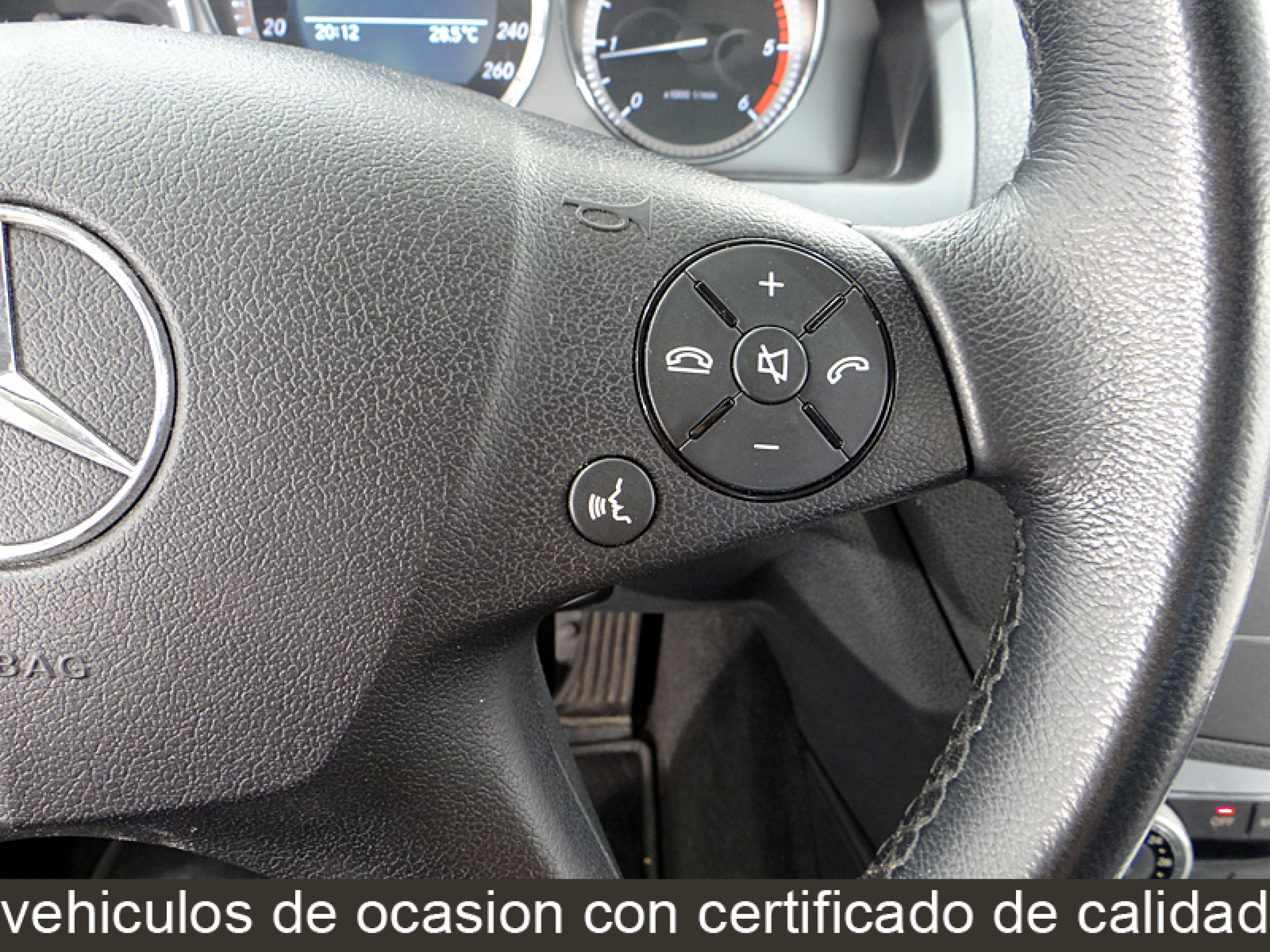 Foto Mercedes-Benz C 200 40