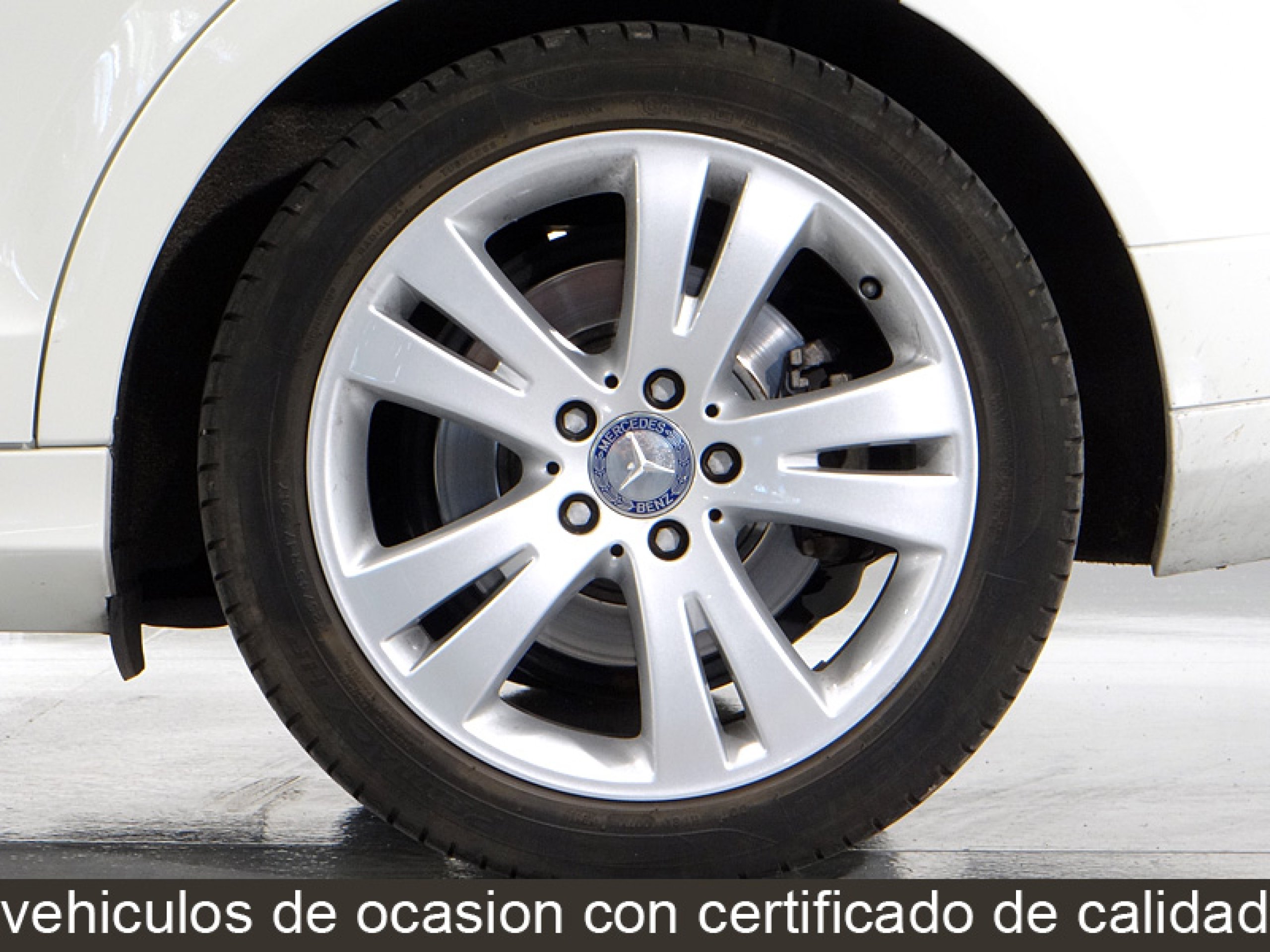 Foto Mercedes-Benz C 200 45