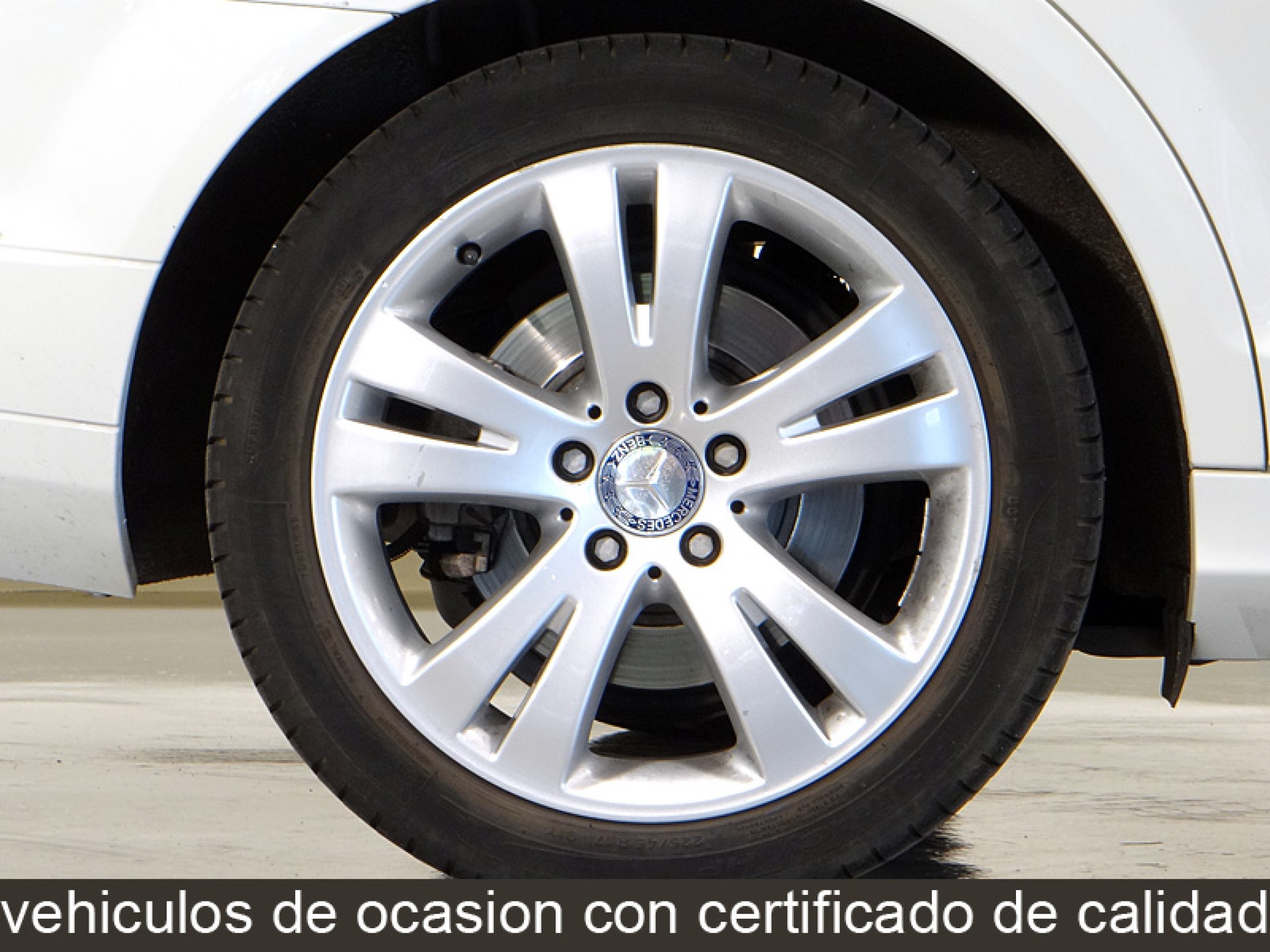 Foto Mercedes-Benz C 200 46