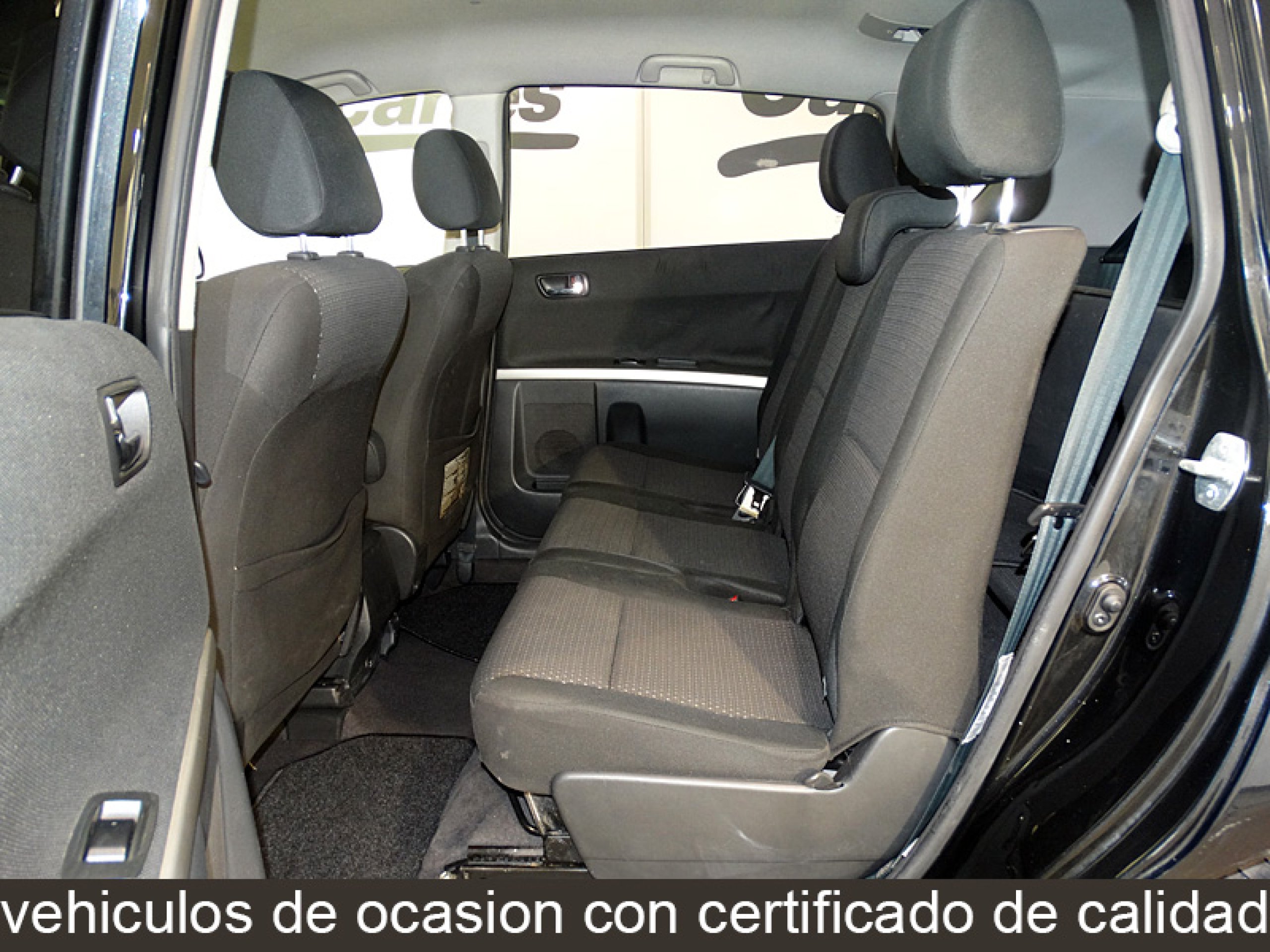Foto Toyota Corolla Verso 12