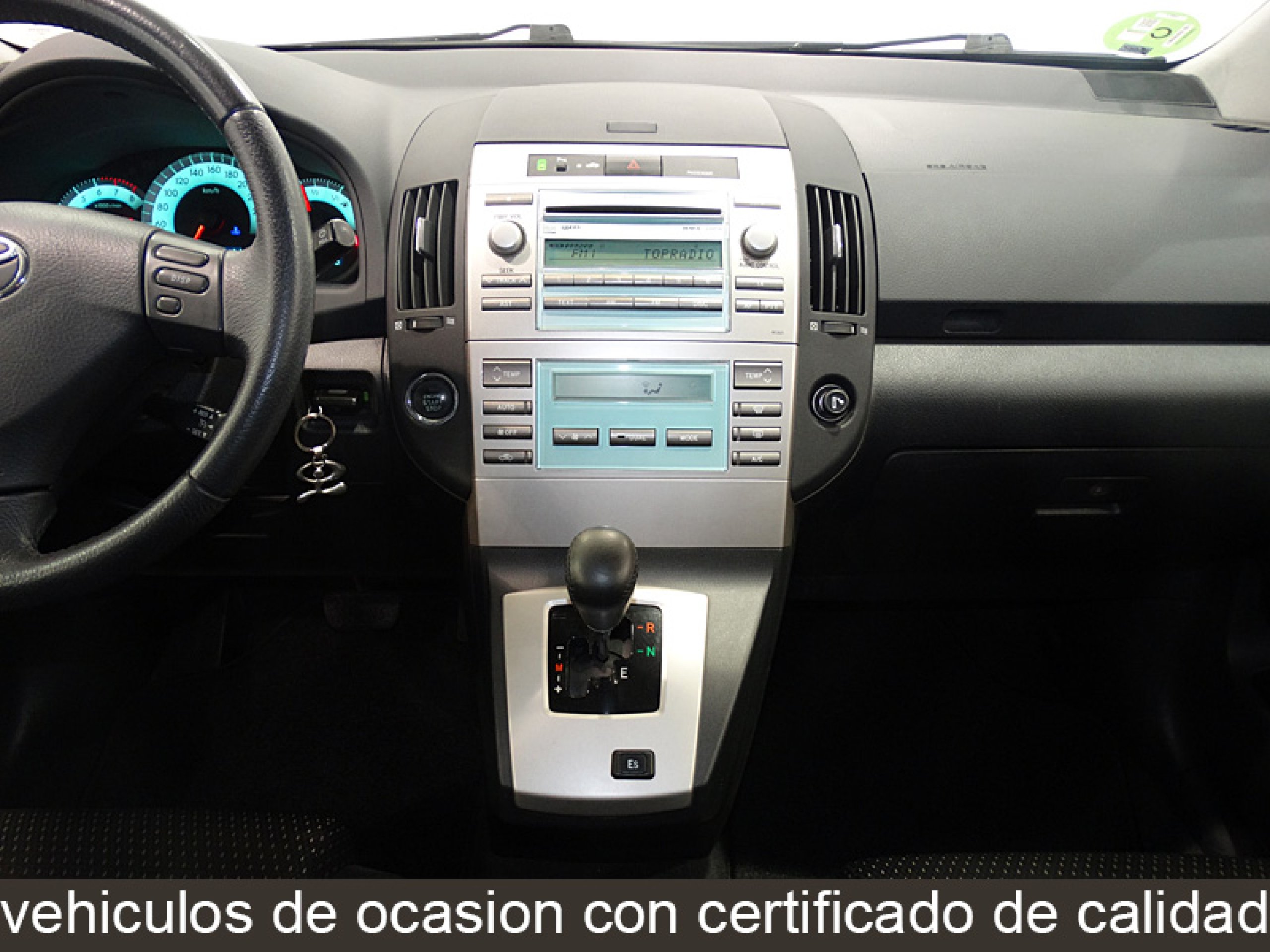 Foto Toyota Corolla Verso 17