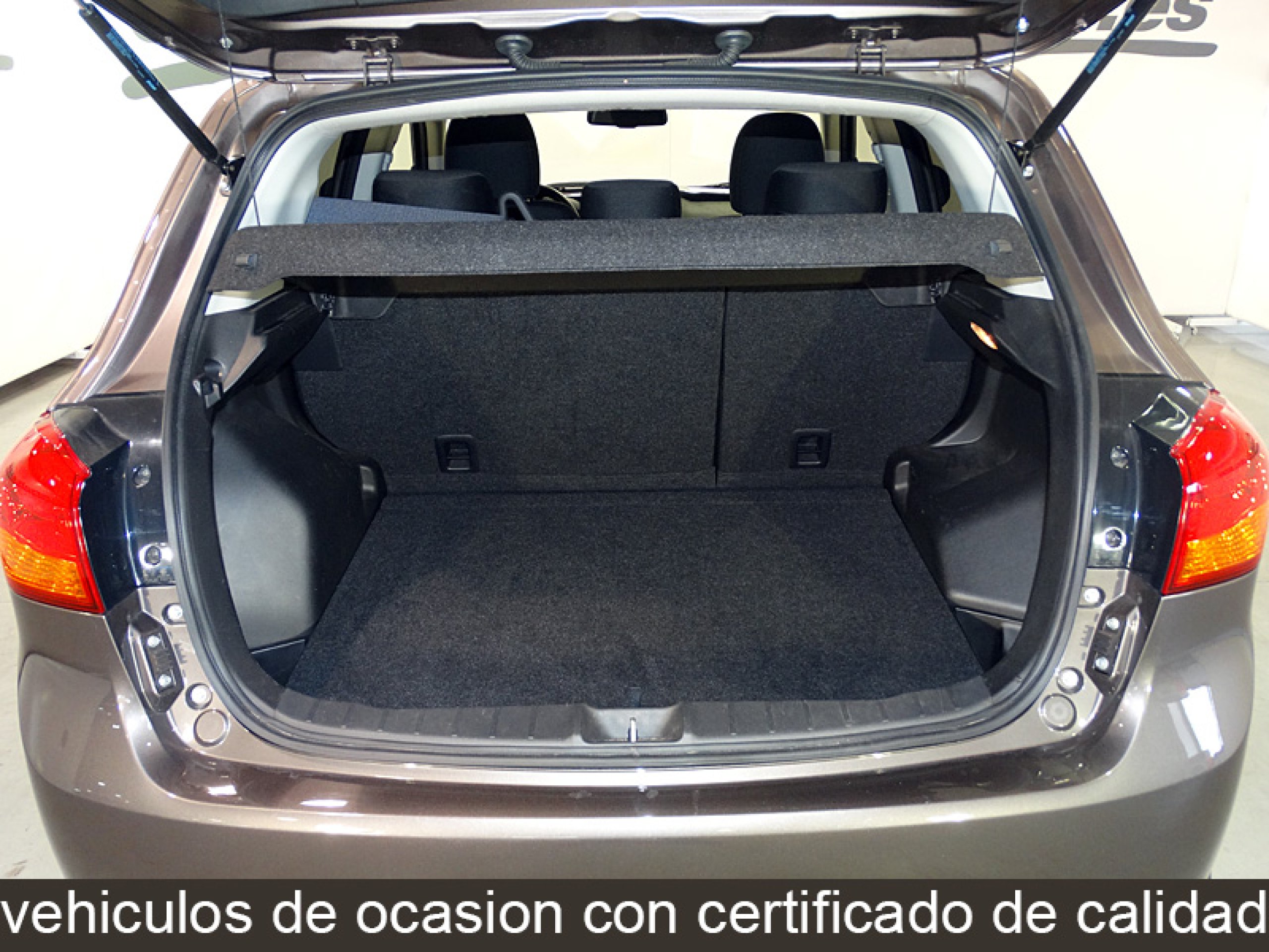 Foto Mitsubishi ASX 10