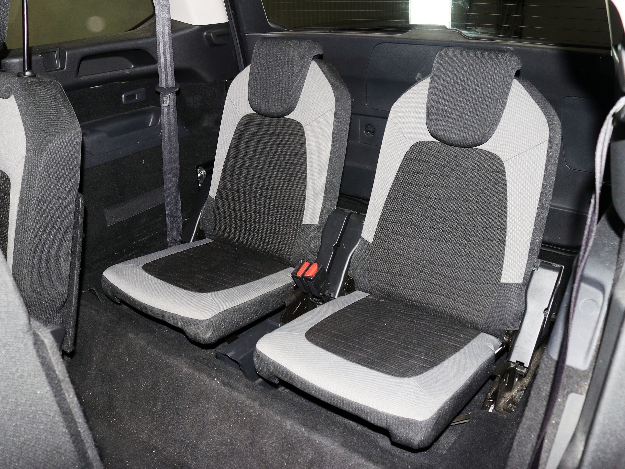 Foto Citroen Grand C4 Picasso 15