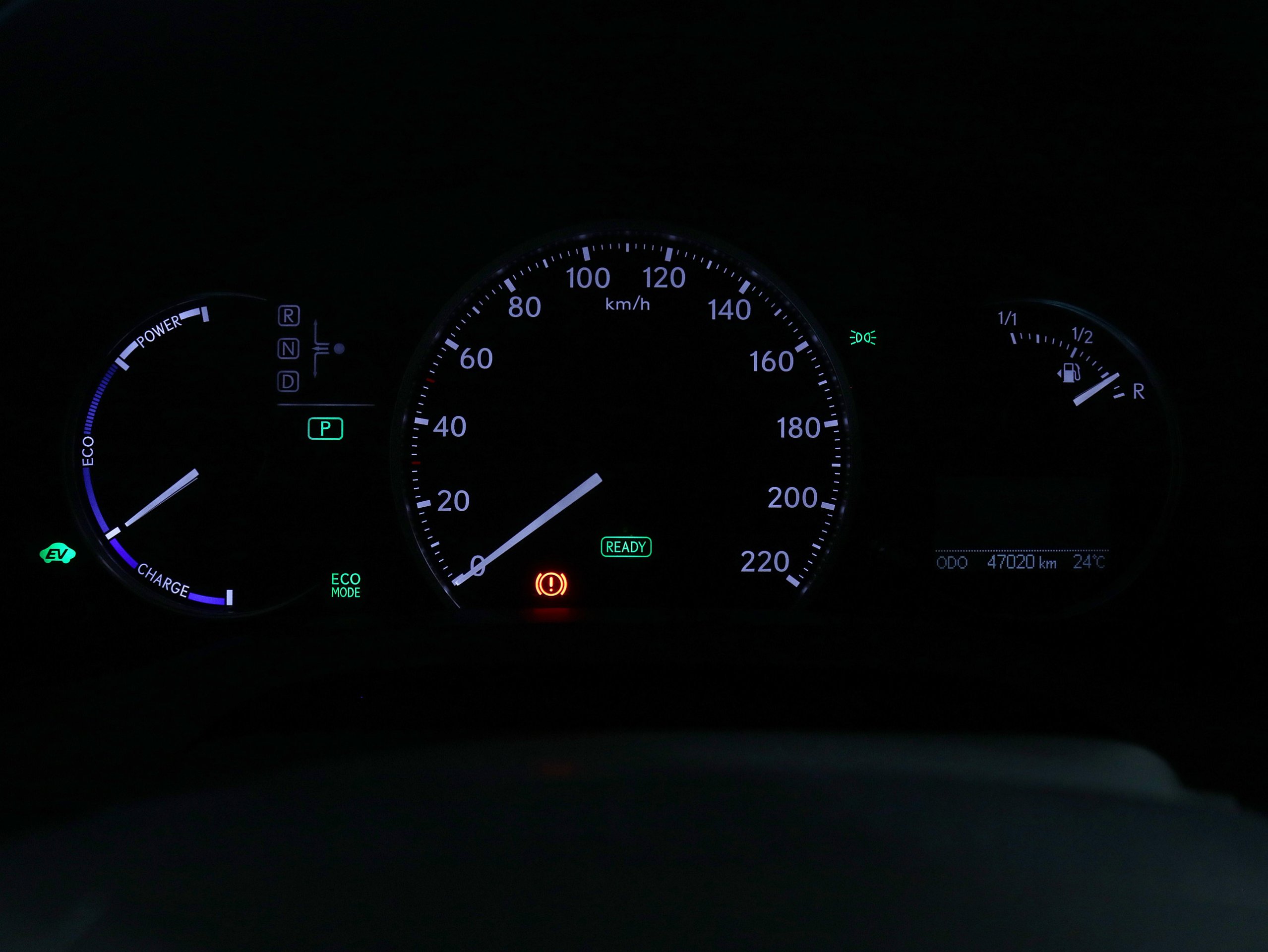 Foto Lexus CT 200h 18