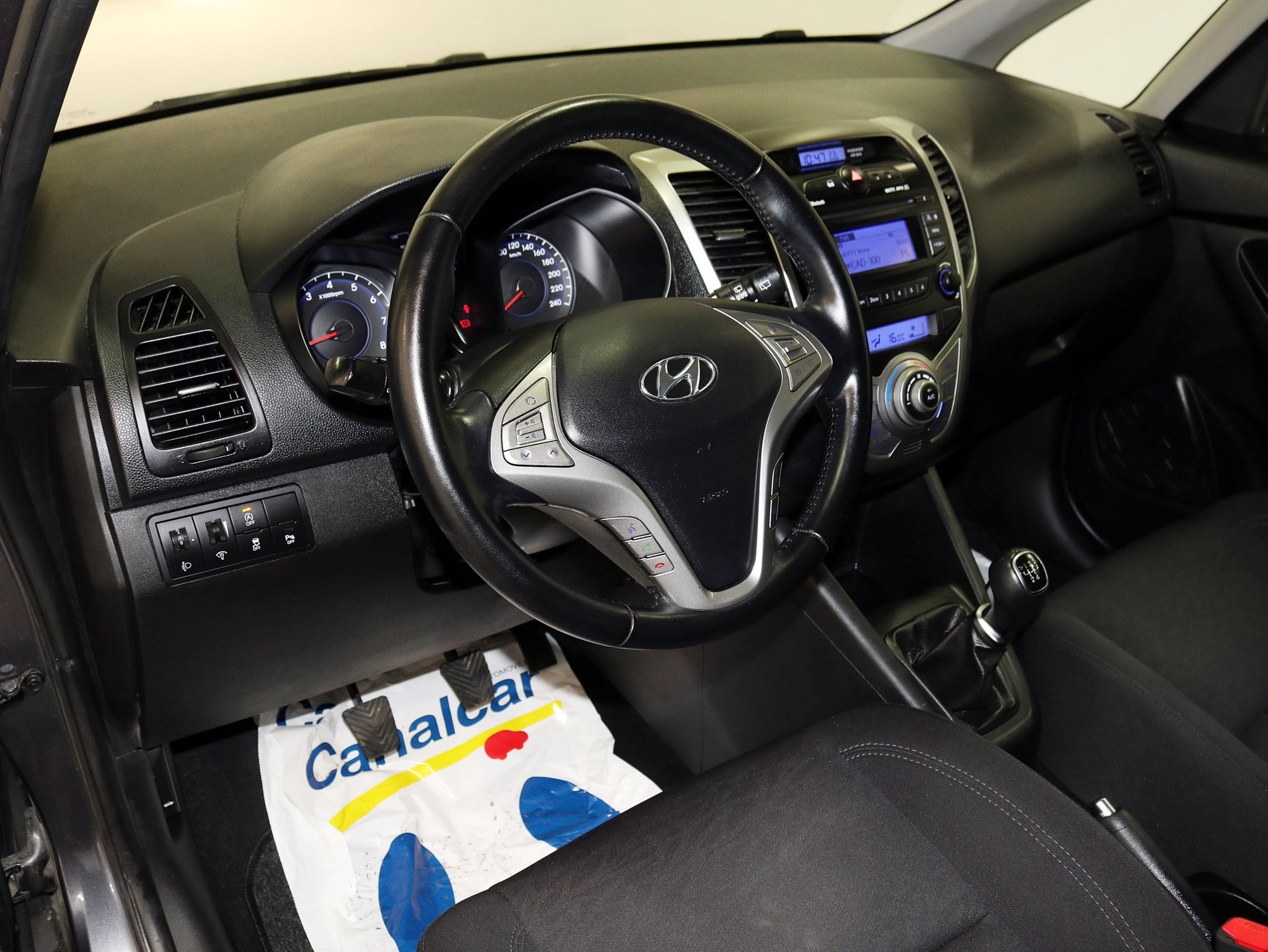 Foto Hyundai ix20 14