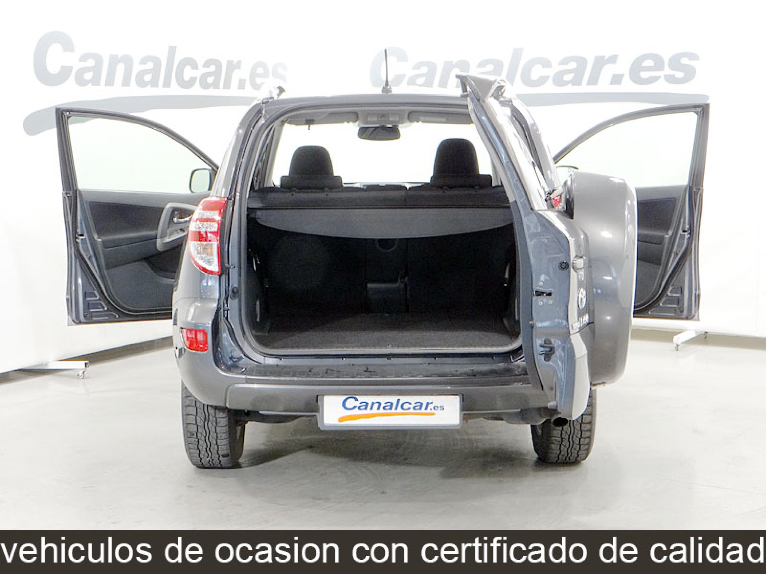 Foto Toyota RAV-4 8