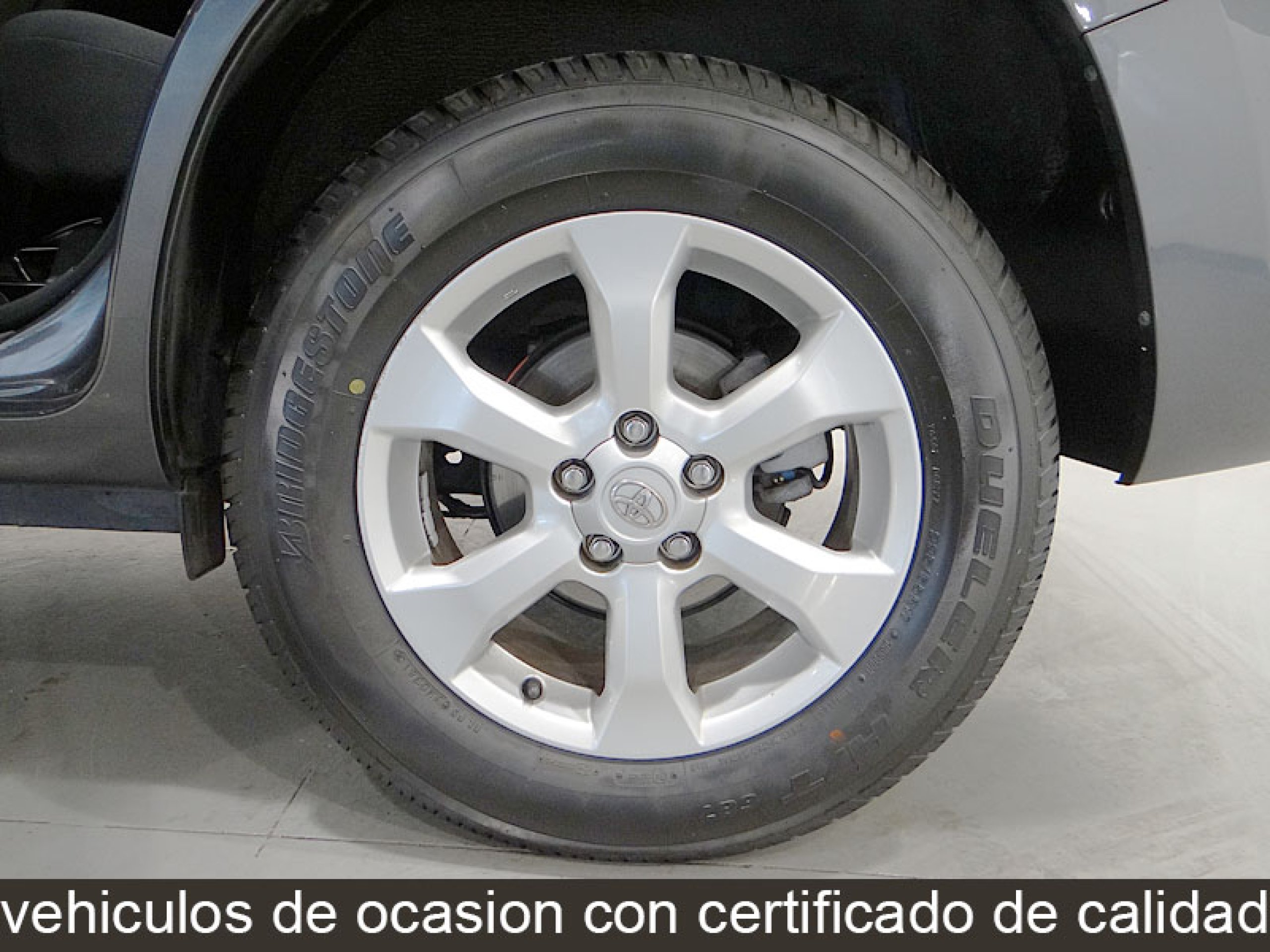 Foto Toyota RAV-4 16