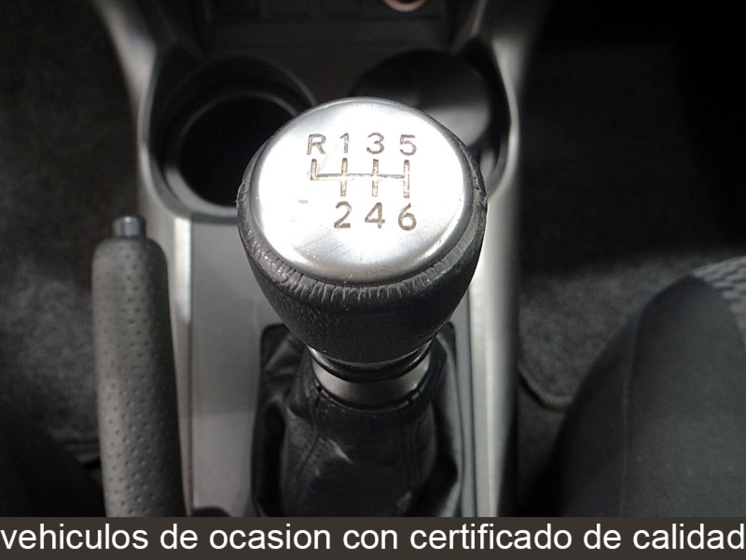 Foto Toyota RAV-4 26