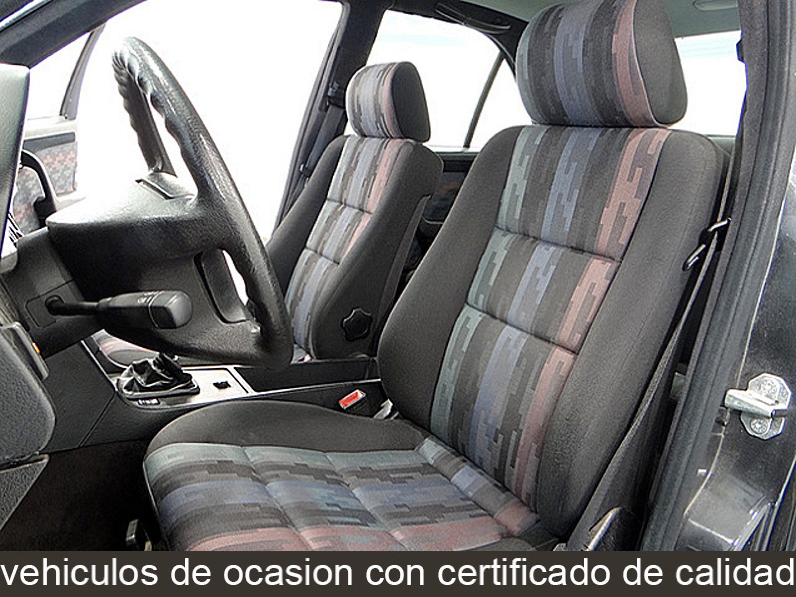 Foto Mercedes-Benz C 180 14