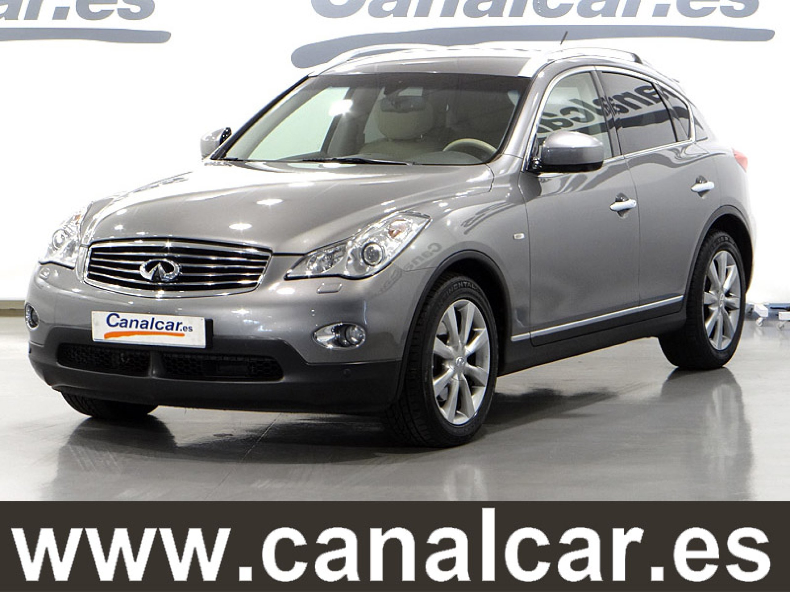 Foto Infiniti EX30 1